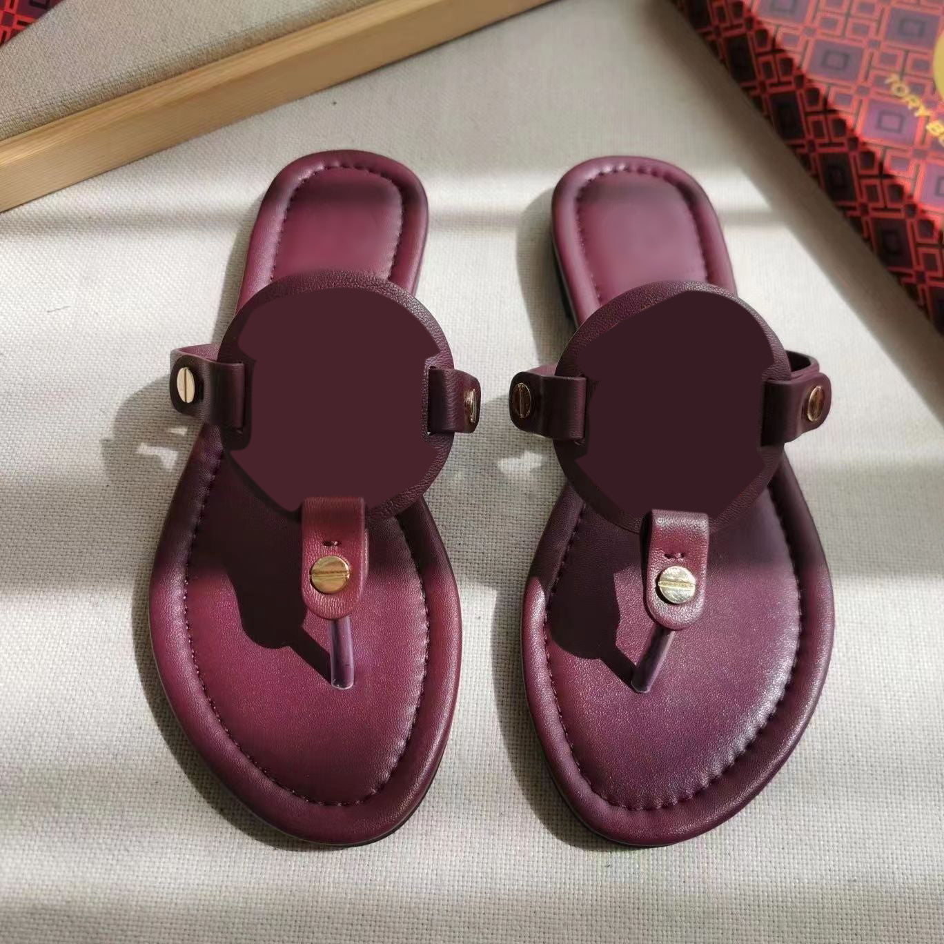 Cozy Slippers and Matching Tote Bag Set - Soft Indoor/Outdoor House Shoes with Stylish Carry Bag for Women & Men - Perfect for Home, Travel, Gym & Beach Use
