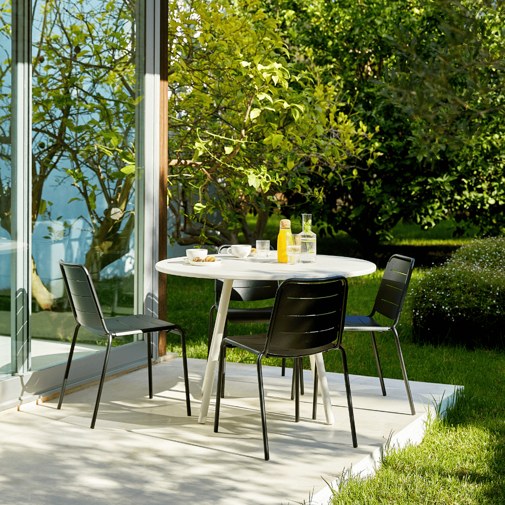 Durable Aluminum Outdoor Dining Table Set - Weather-Resistant Patio Furniture for Garden, Backyard, Poolside & BBQ Parties