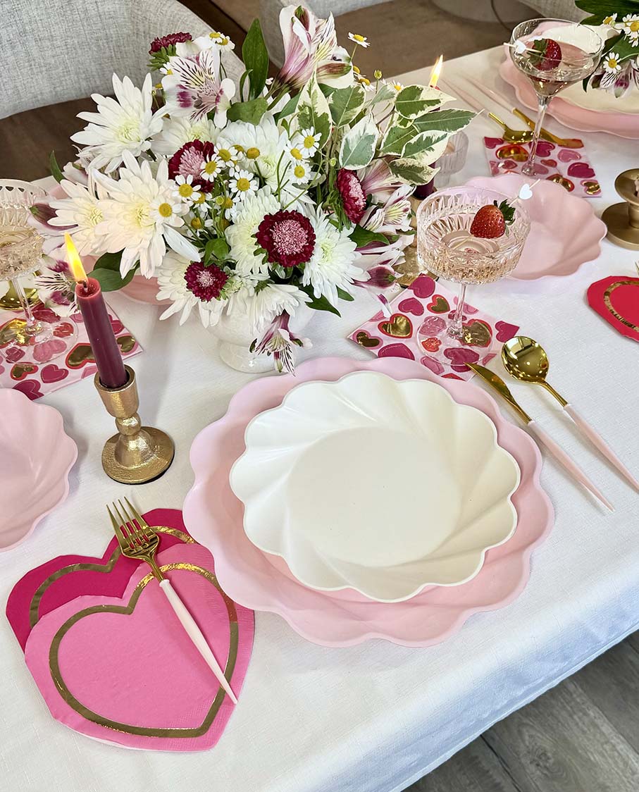 Elegant Forever Blushing Table Setting - Premium Dinnerware Set for Weddings, Parties & Special Occasions - Perfect for Romantic Dinners & Holiday Celebrations