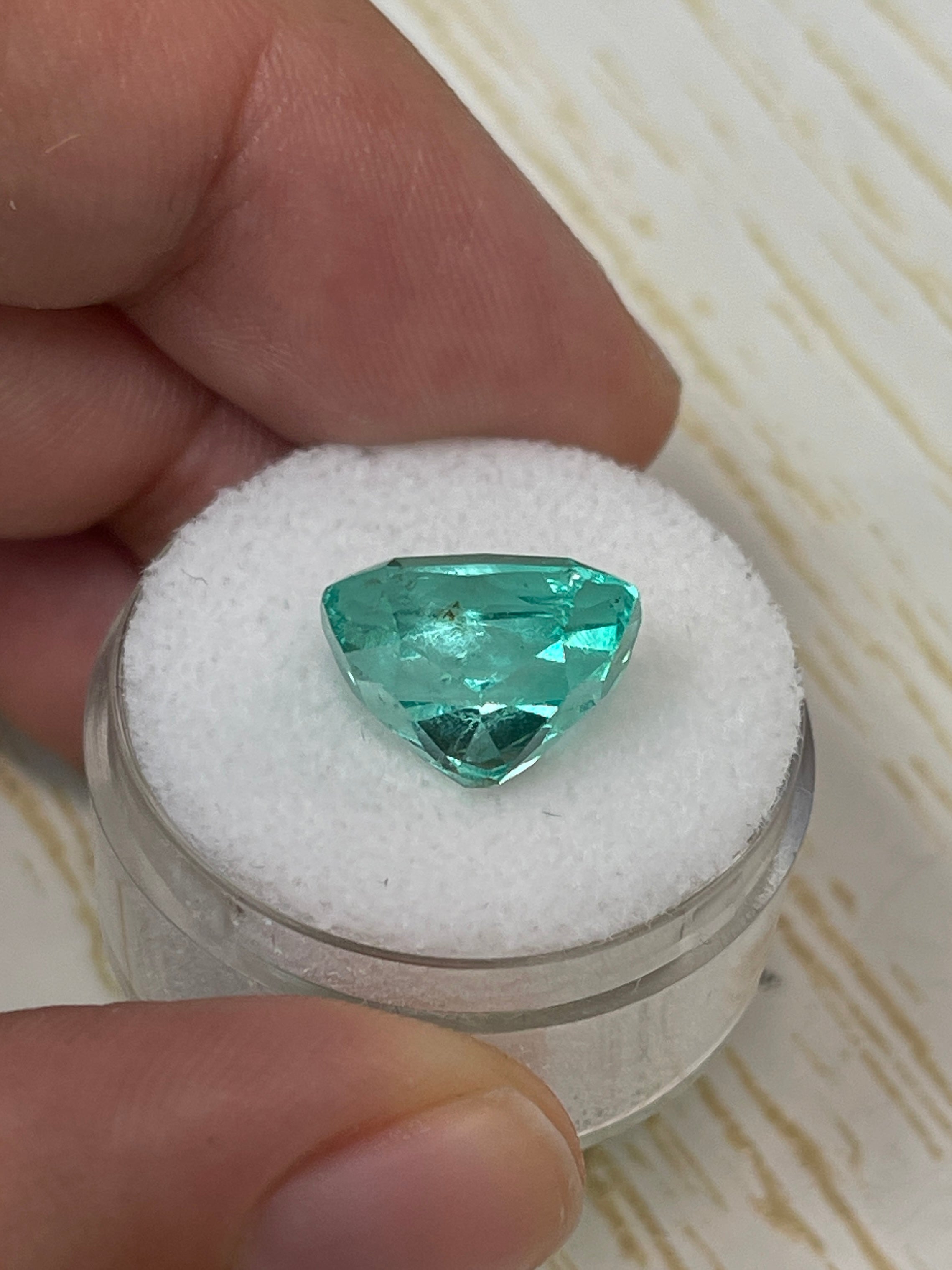 7.13 Carat 13x11mm Natural Colombian Emerald Loose Gemstone - Vivid Bluish Green Cushion Cut for Jewelry Making, Engagement Rings & Collector's Pieces