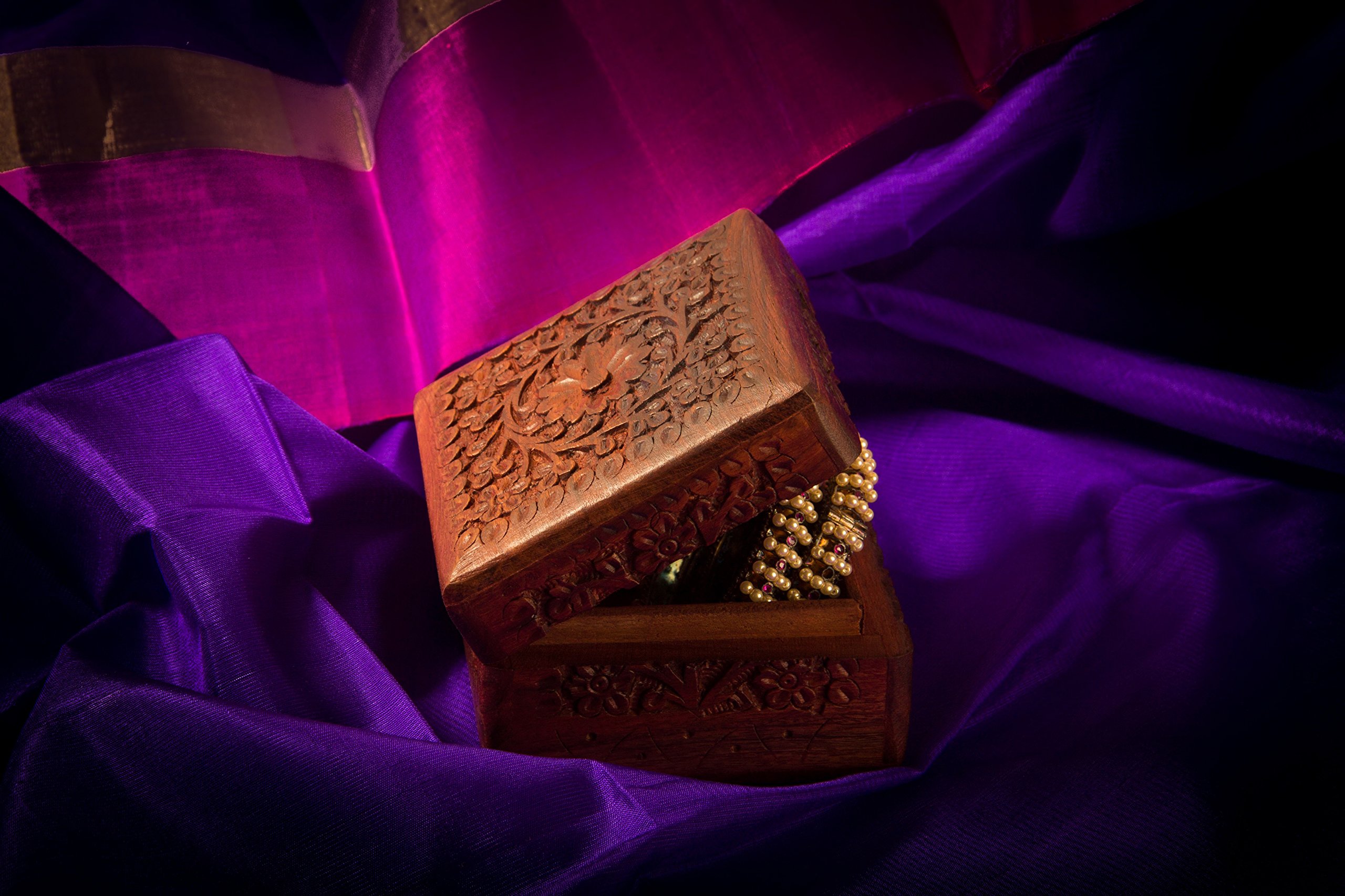 Hand Carved Rosewood Jewelry Box from India - Artisan Crafted Wooden Jewelry Storage with Traditional Designs | Perfect for Gift Giving, Home Decor & Organizing Necklaces, Rings & Earrings