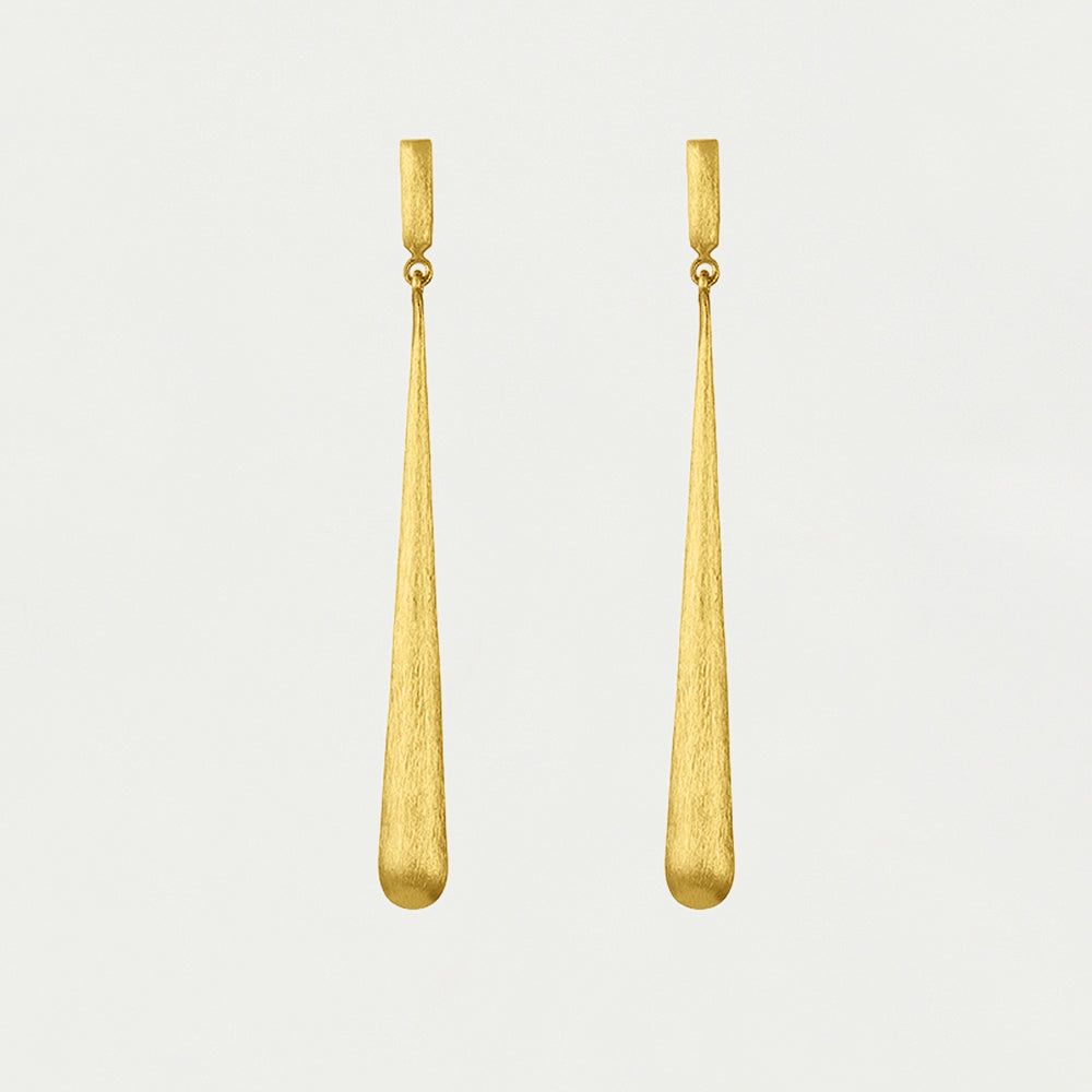 Elegant Plain Gold Reign Earrings for Women - Perfect for Everyday Wear, Parties & Special Occasions