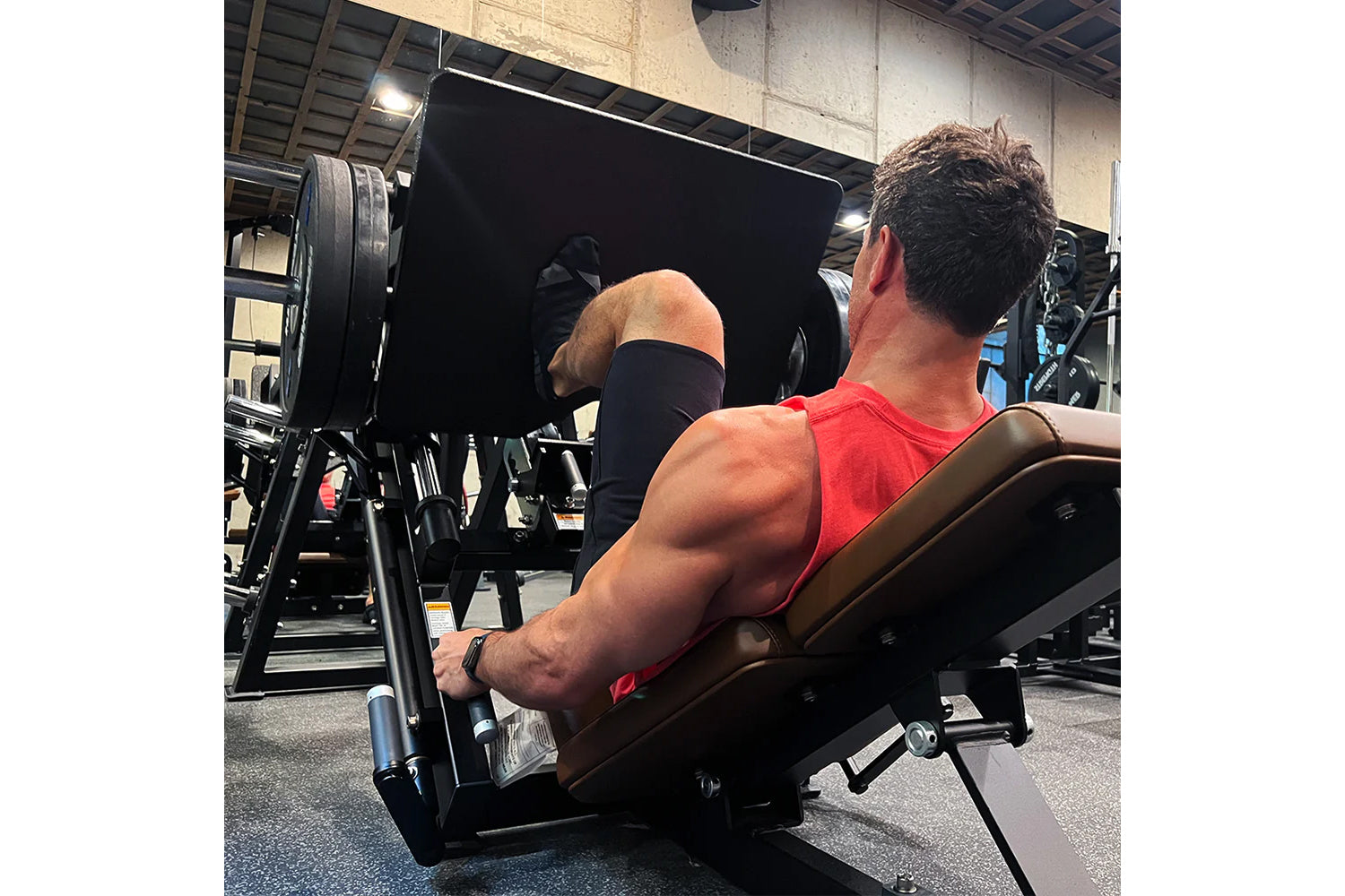 Hammer Strength Plate Loaded Linear Leg Press Machine - Commercial Gym Equipment for Leg Workouts & Strength Training | Perfect for Home Gyms & Fitness Centers