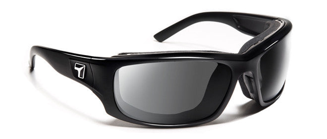 Gloss Black-Clear Lens