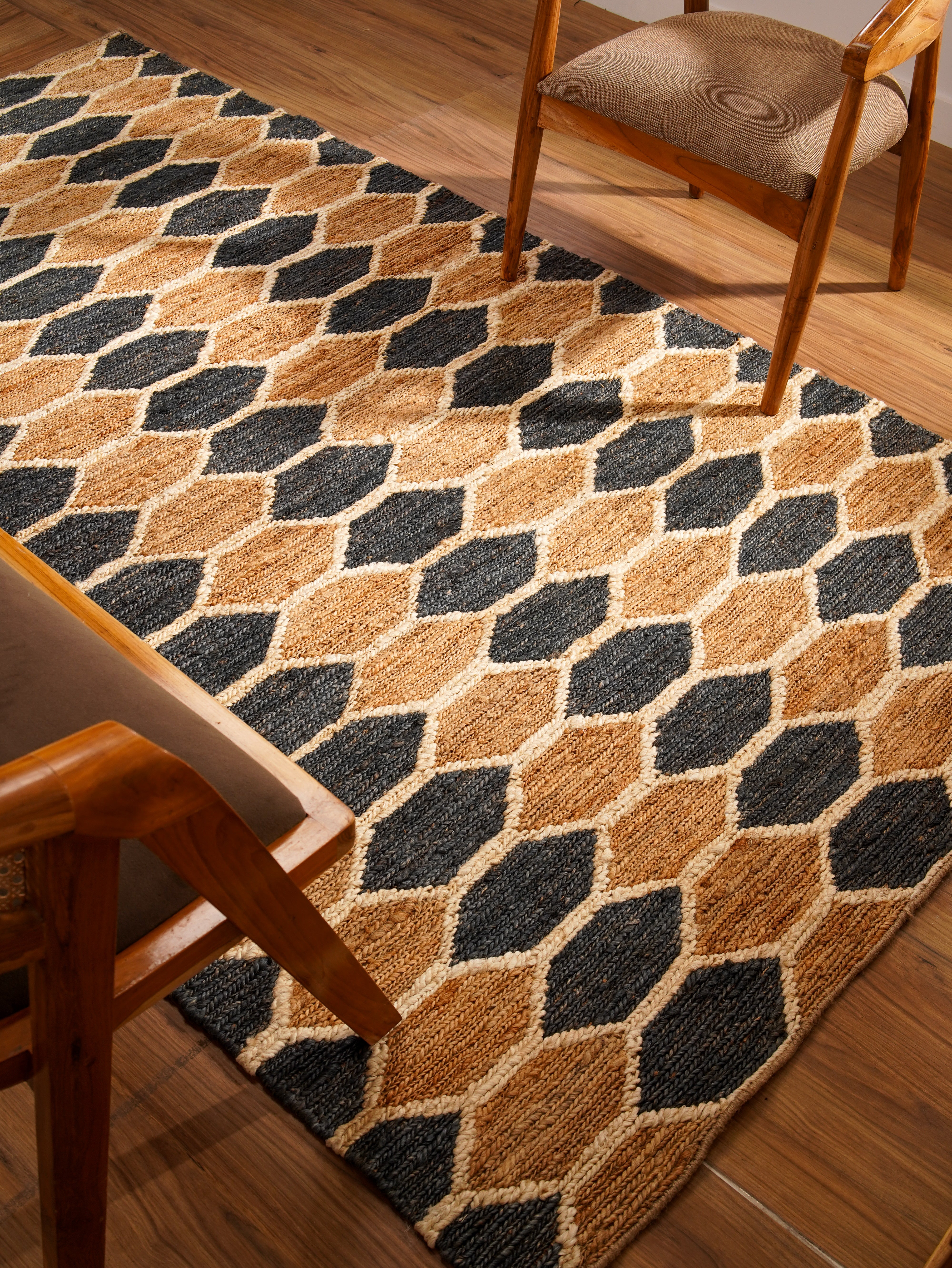 Handmade Hexagon Hand Knotted Wool Rug - Boho Chic Home Decor for Living Room, Bedroom & Nursery - Soft & Durable Non-Slip Area Rug