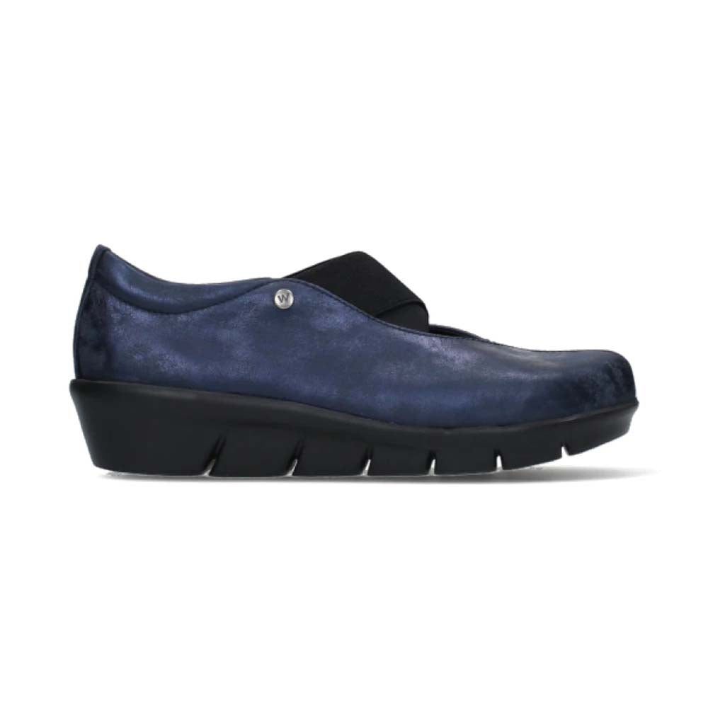 10-823 Navy