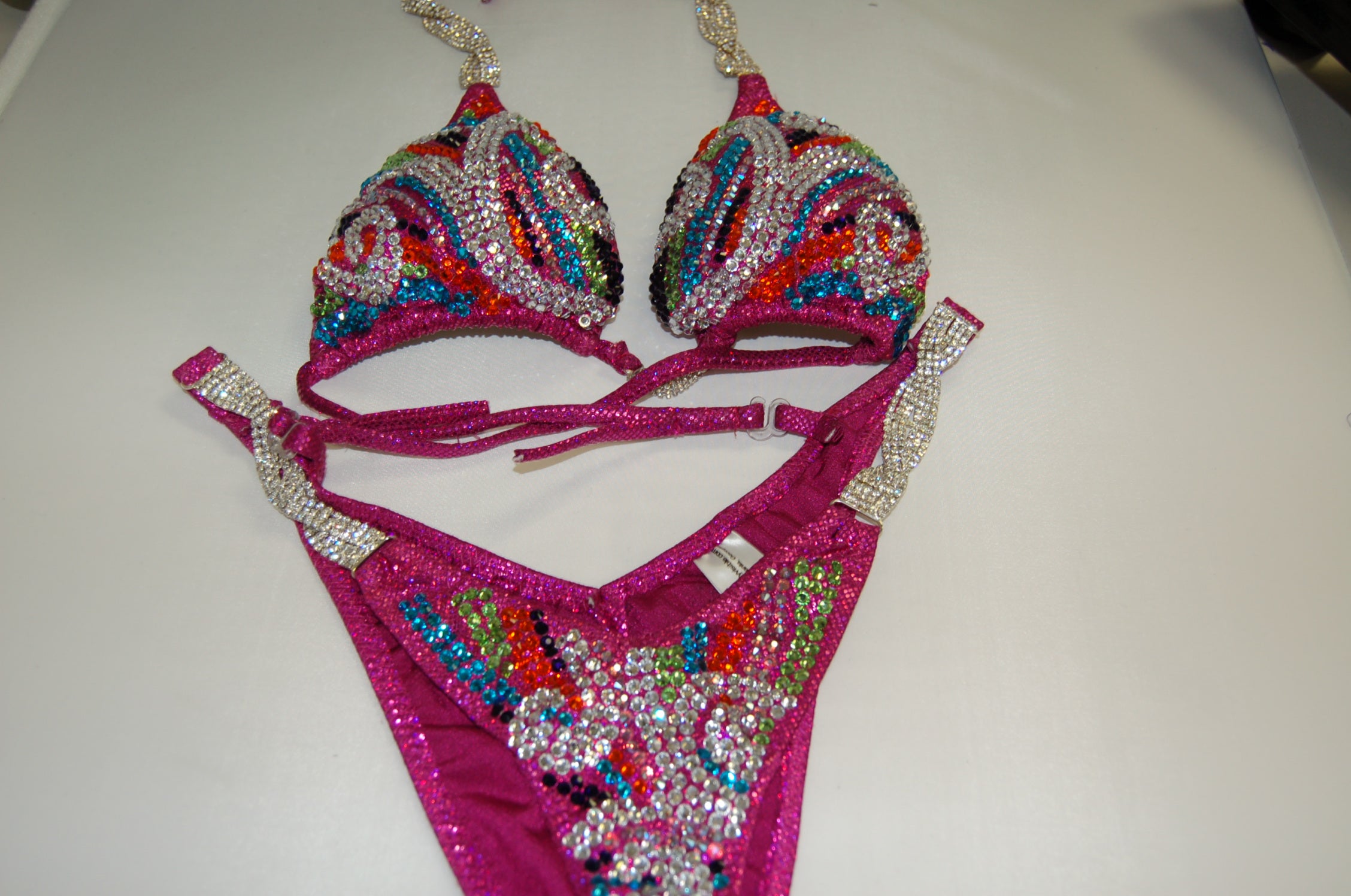 Stunning Figure Competition Bikini Set - Pink Rhinestone Crystal Push Up Top for Women | Perfect for Bodybuilding, Fitness Shows & Swimwear