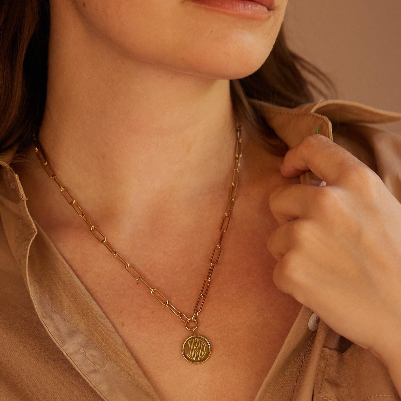 Personalized Callie Pendant Necklace - Custom Engraved Initial or Monogram - 14K Gold Plated Hypoallergenic Brass Jewelry - Dainty Paperclip Chain Necklace for Women - Perfect Gift for Mom, Wife, or Girlfriend - Elegant Everyday Wear for Work, Date Night & Special Occasions
