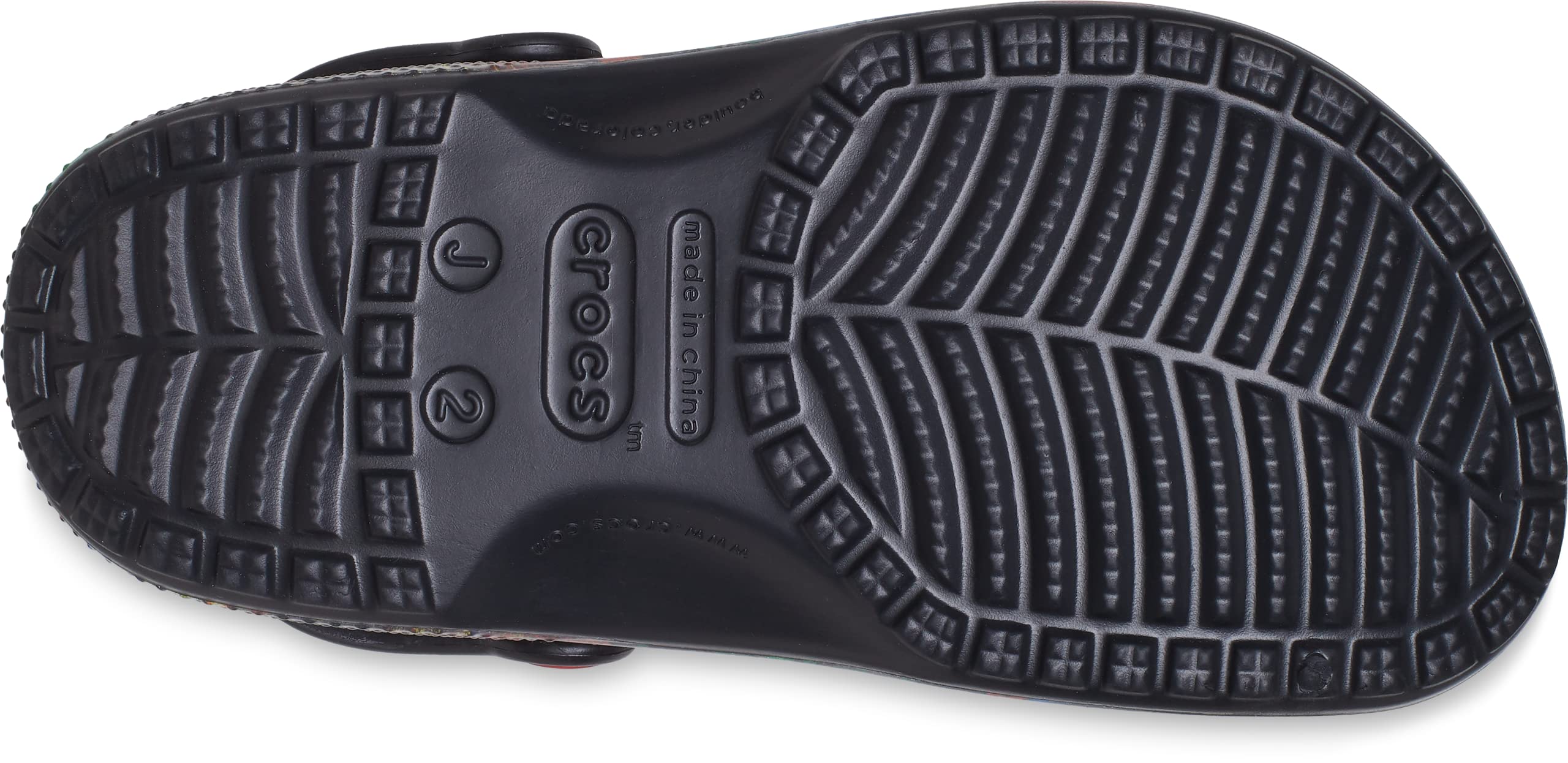 Crocs Unisex-Child Classic Marvel Avengers Clog | Lightweight Comfortable Kids Shoes | Perfect for School, Play & Outdoor Activities