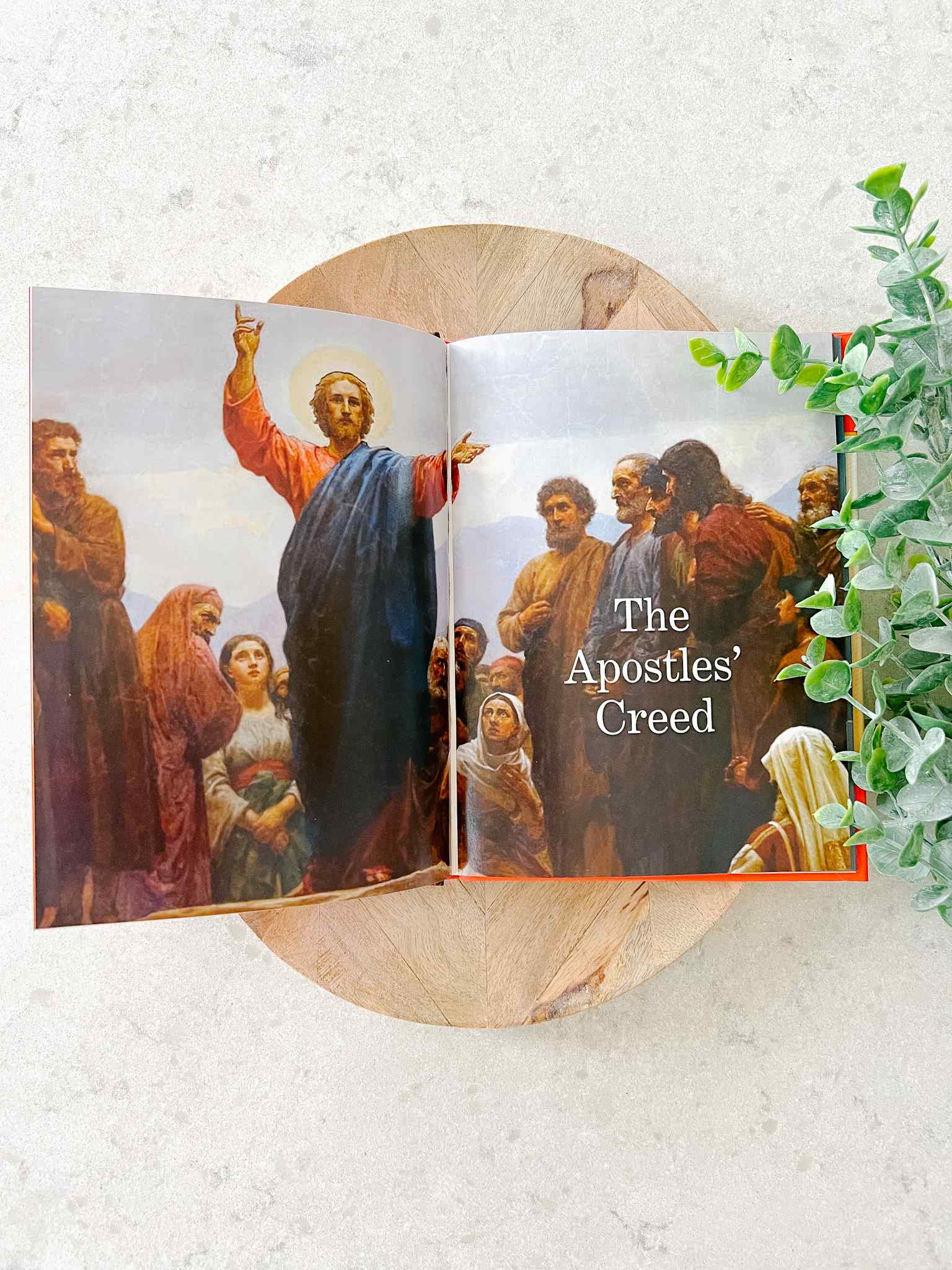 I Believe: The Apostles' Creed in Sacred Art Book - Christian Faith Devotional for Bible Study & Home Decor