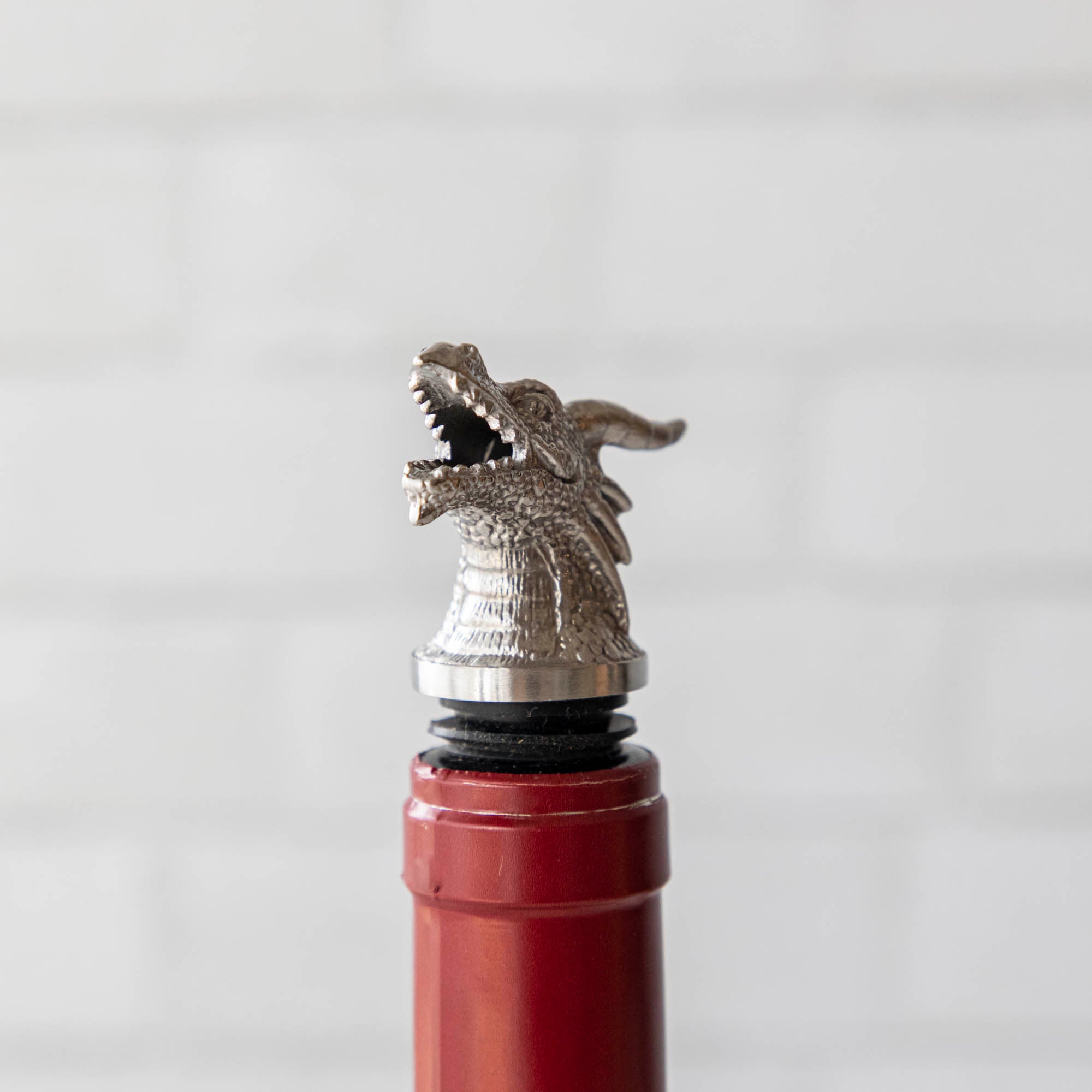 Premium Dragon-Shaped Liquor Pourer - Elegant Wine & Whiskey Dispenser for Home Bars & Parties