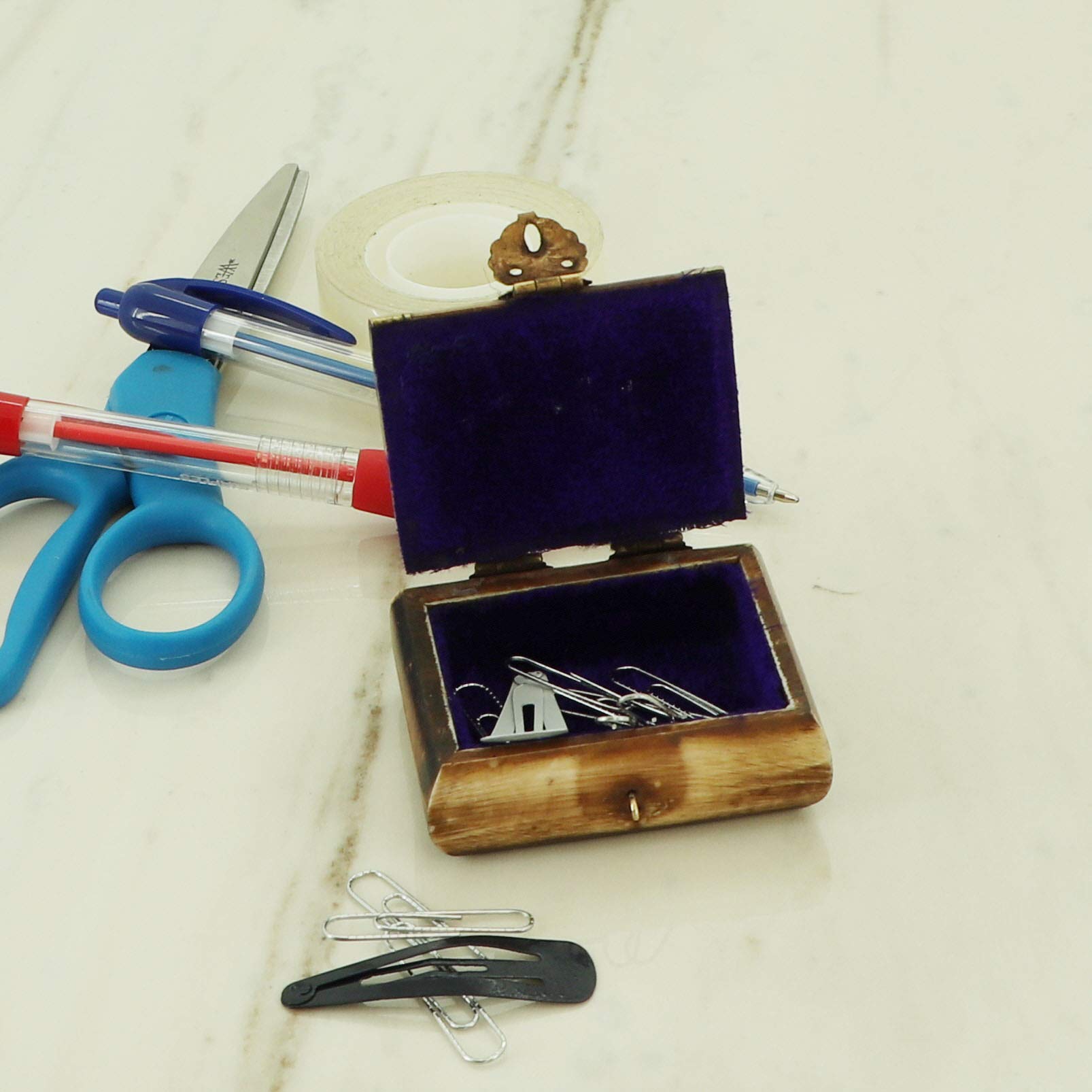 Li'Shay Gold Bone Decorative Keepsake Box - Mini Jewelry Storage Organizer for Rings, Earrings & Small Treasures - Perfect for Vanity, Dresser or Gift Giving