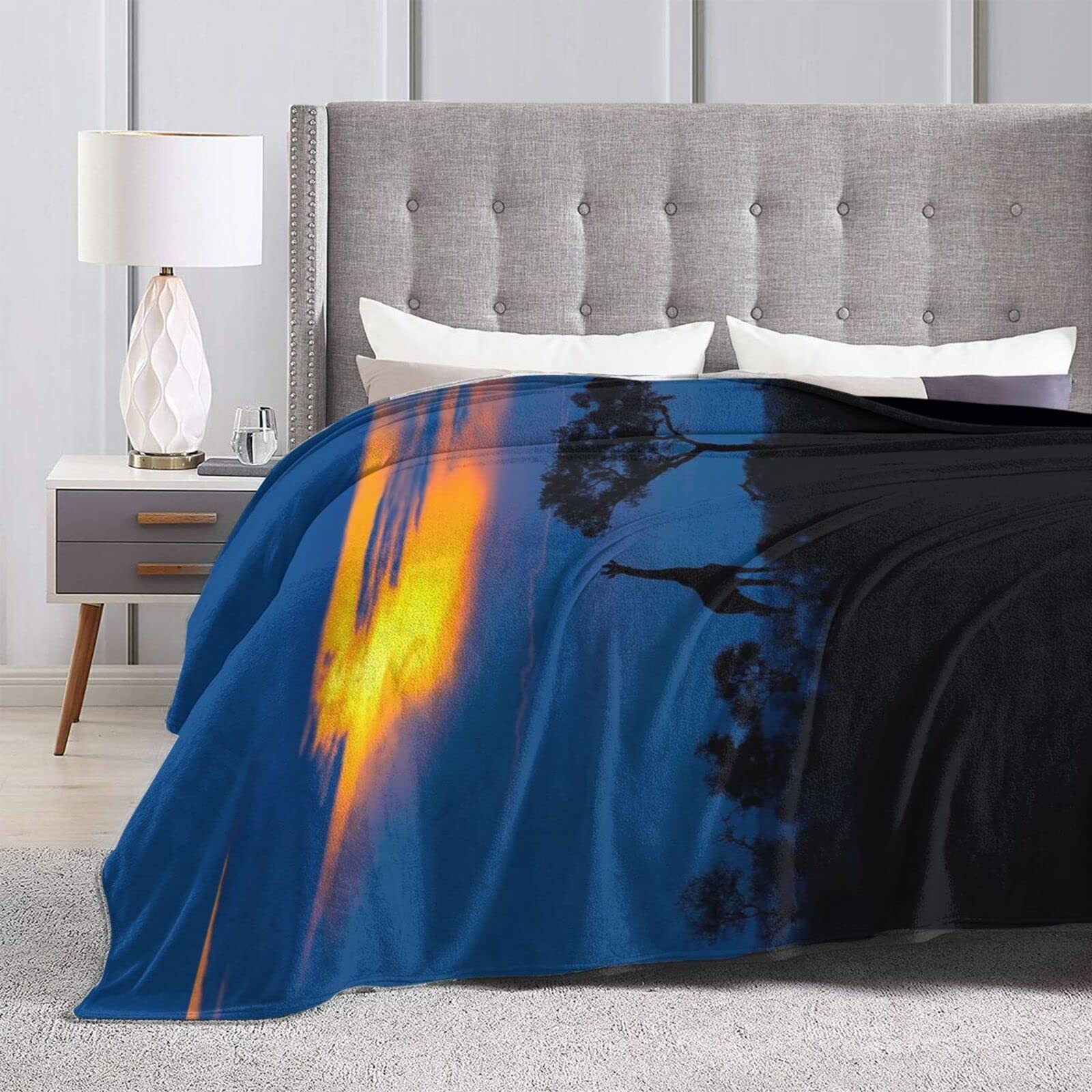Soft Flannel Fleece Giraffe Print Blanket - 60