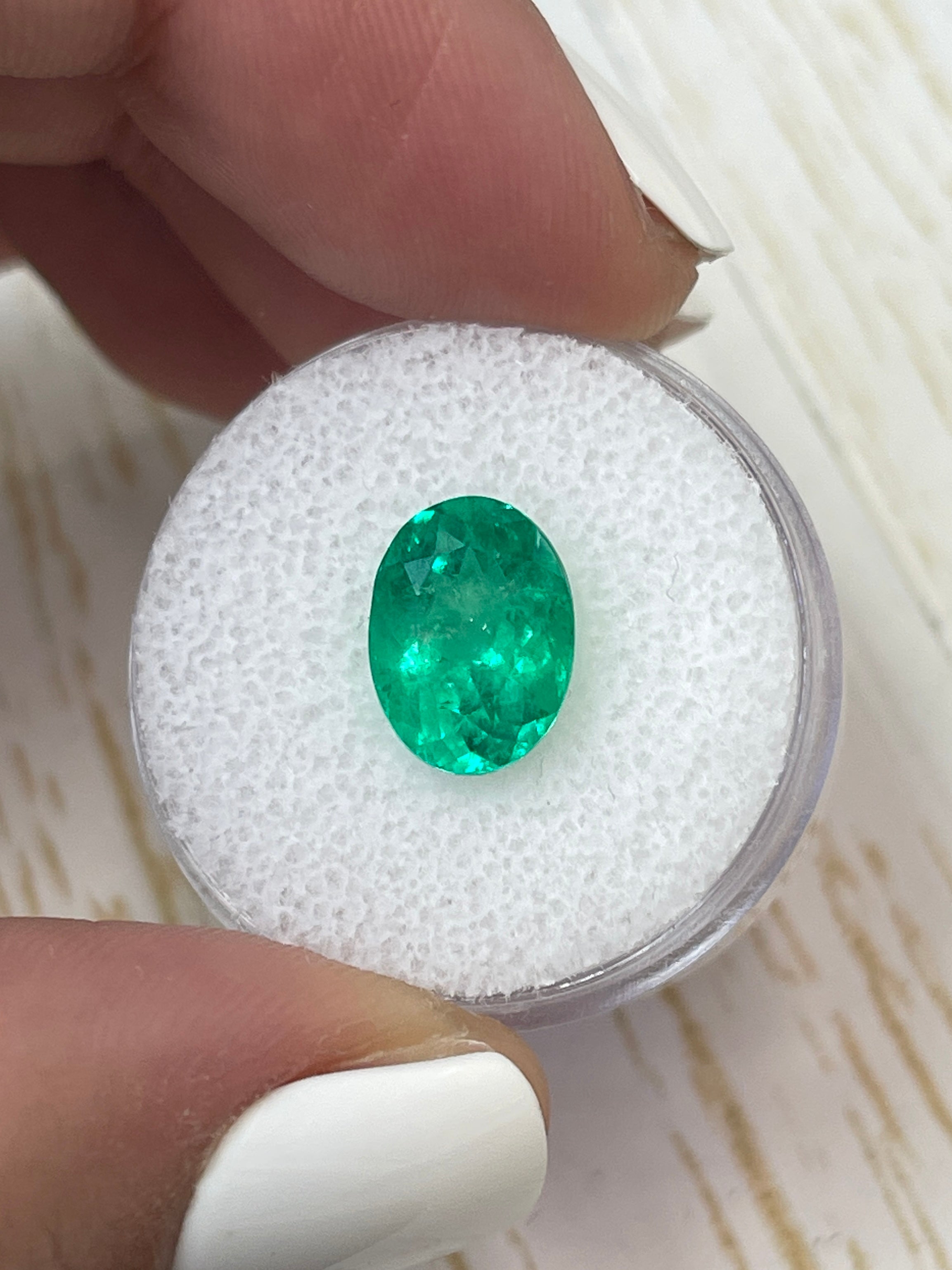 3.54 Carat 11x8mm Muzo Green Natural Colombian Loose Emerald Oval Cut Gemstone for Jewelry Making, Engagement Rings & Luxury Gifts