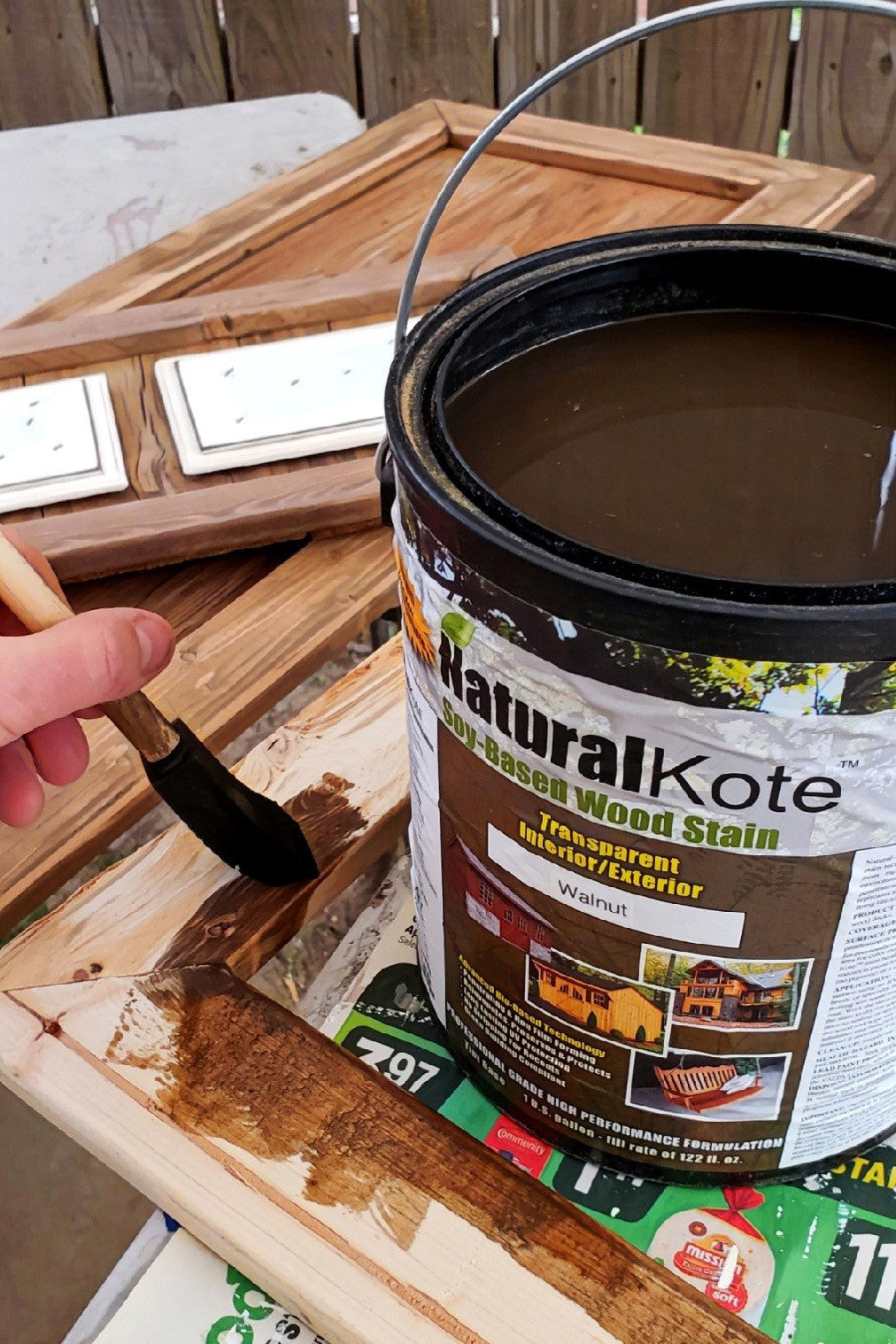 Natural Kote Soy-Based Wood Stain - Eco-Friendly, Non-Toxic Wood Finish for Furniture, Decks & DIY Projects | Perfect for Indoor/Outdoor Use
