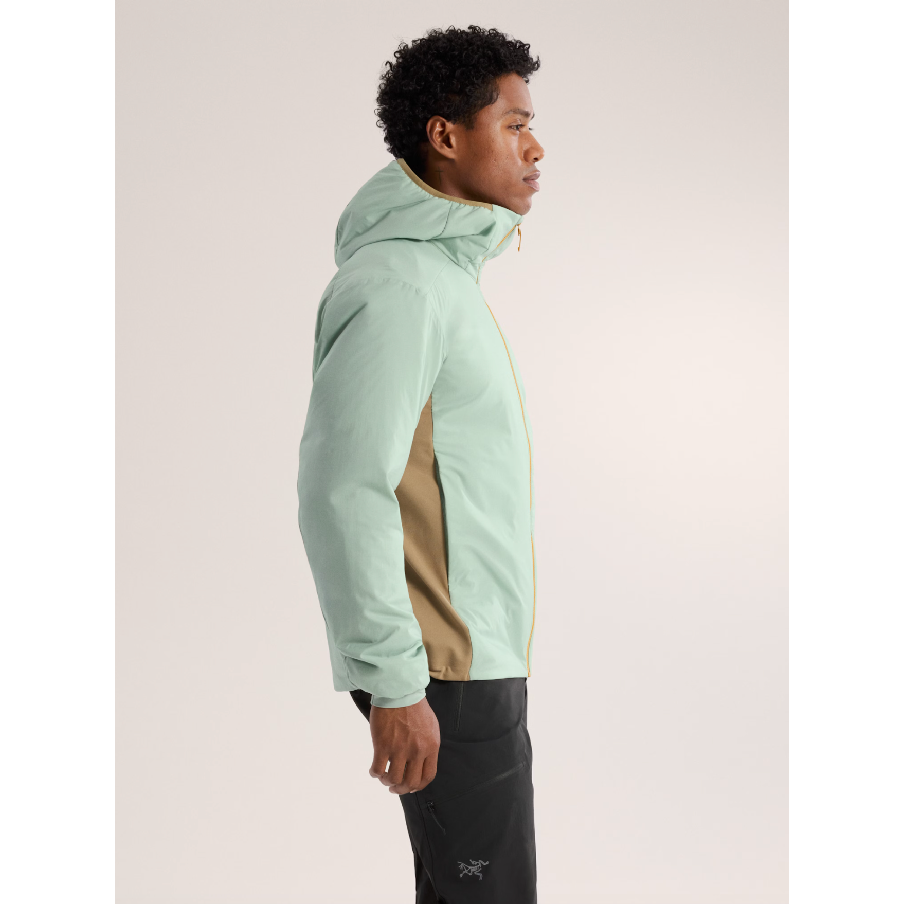 Arc'teryx Men's Atom Hoody - Lightweight Insulated Jacket for Hiking & Outdoor Activities | Water-Resistant & Breathable | Perfect for Camping, Climbing & Winter Sports