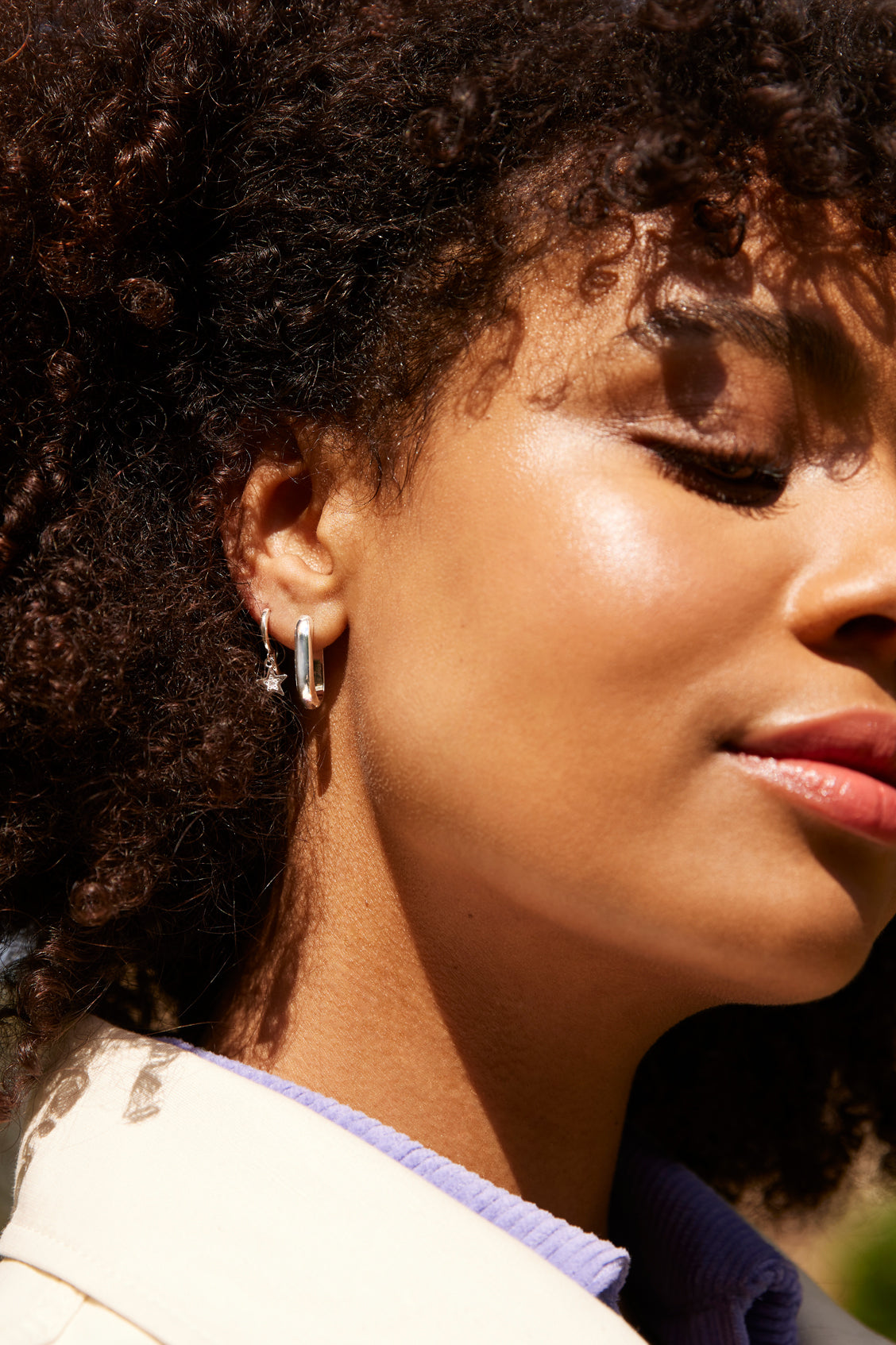 Sterling Silver Plated Oval Hoop Earrings for Women - Smooth & Shiny Fashion Jewelry Gift - Perfect for Everyday Wear, Parties & Special Occasions (Ebe5411S)