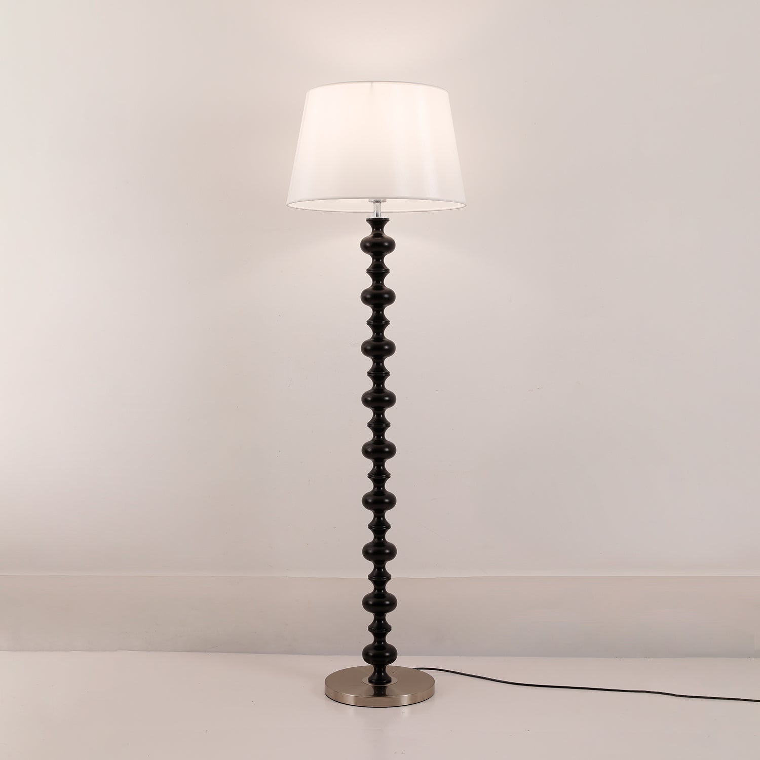 Modern Eleanor Floor Lamp - Adjustable LED Standing Light for Living Room, Bedroom & Office - Stylish Home Decor Lighting for Reading & Relaxation