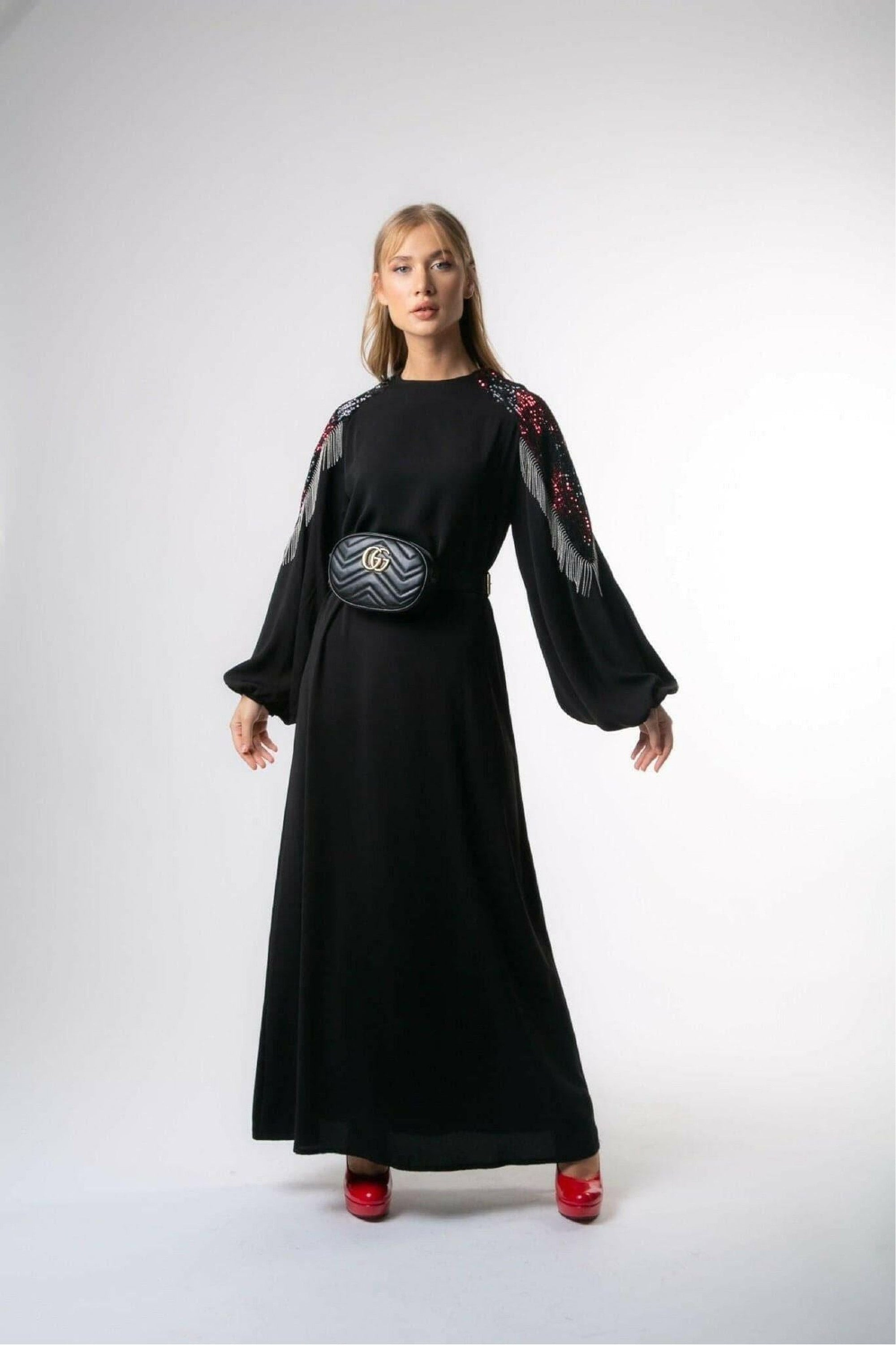 Layla Long Maxi Dress Abaya - Elegant Muslim Women's Flowy Maxi Dress for Prayer, Modest Fashion & Special Occasions