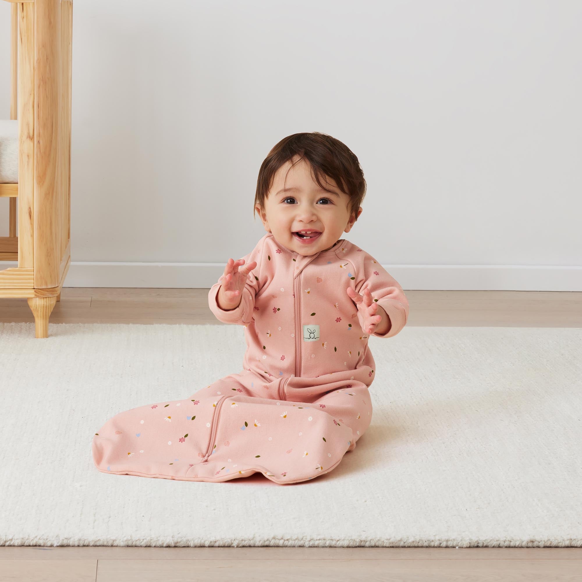ErgoPouch TOG 1.0 Baby Sleeping Bag with Long Sleeves - Daisy Print - Perfect for Nursery, Daycare & Comfortable Infant Sleep