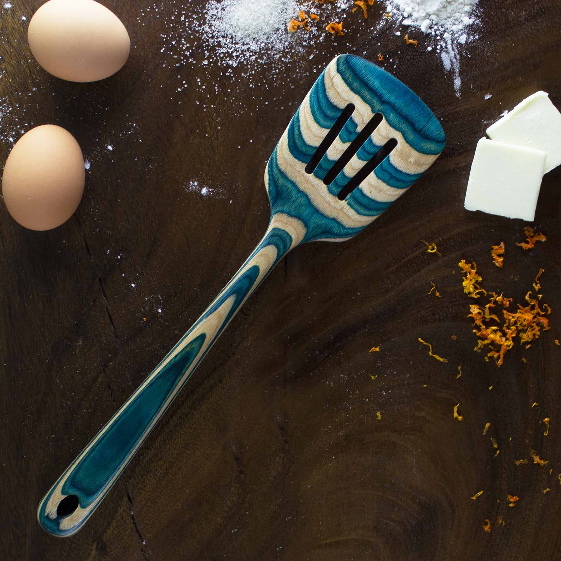 Baltique® Mykonos Collection Slotted Spatula - 12.5 Inch Stainless Steel Kitchen Turner - Perfect for Grilling, Flipping Pancakes & Serving Pasta
