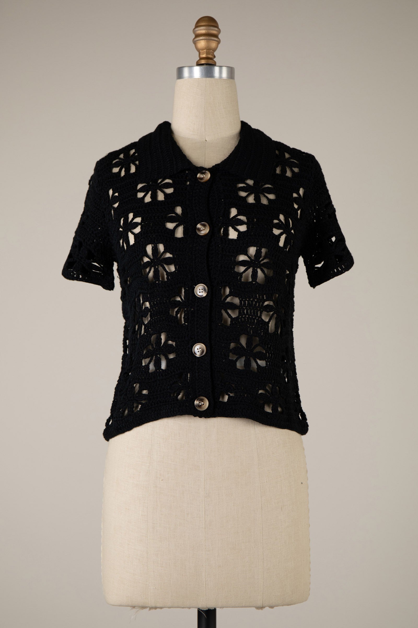 Crochet Flower Short Sleeve Cardigan - Women's Boho Lace Knit Summer Cover Up for Beach, Wedding & Casual Outfits