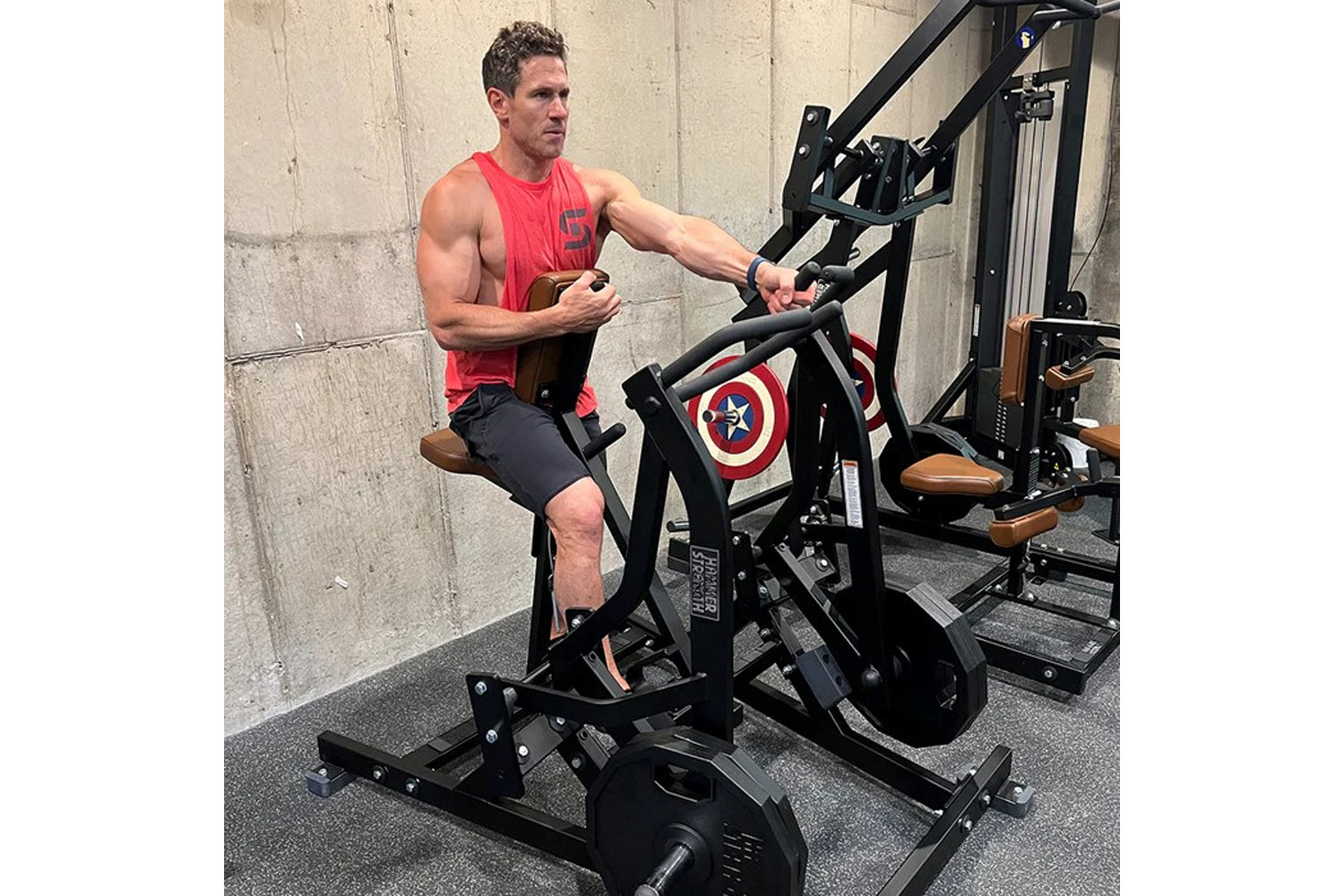 Hammer Strength Plate Loaded Iso-Lateral Row Machine - Commercial Gym Equipment for Back Workouts & Strength Training - Perfect for Home Gyms & Fitness Centers