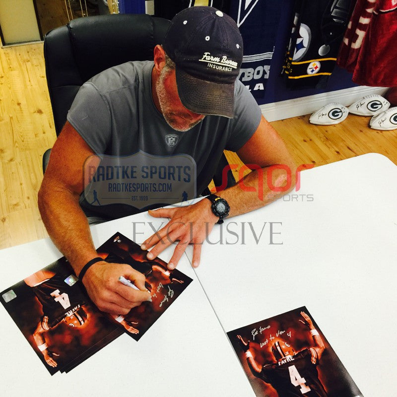 Brett Favre Autographed Green Bay Packers 8x10 NFL Photo - Limited Edition of 44 with 'Last To Wear 4' Inscription - Perfect for Football Memorabilia Collectors and Packers Fans Display