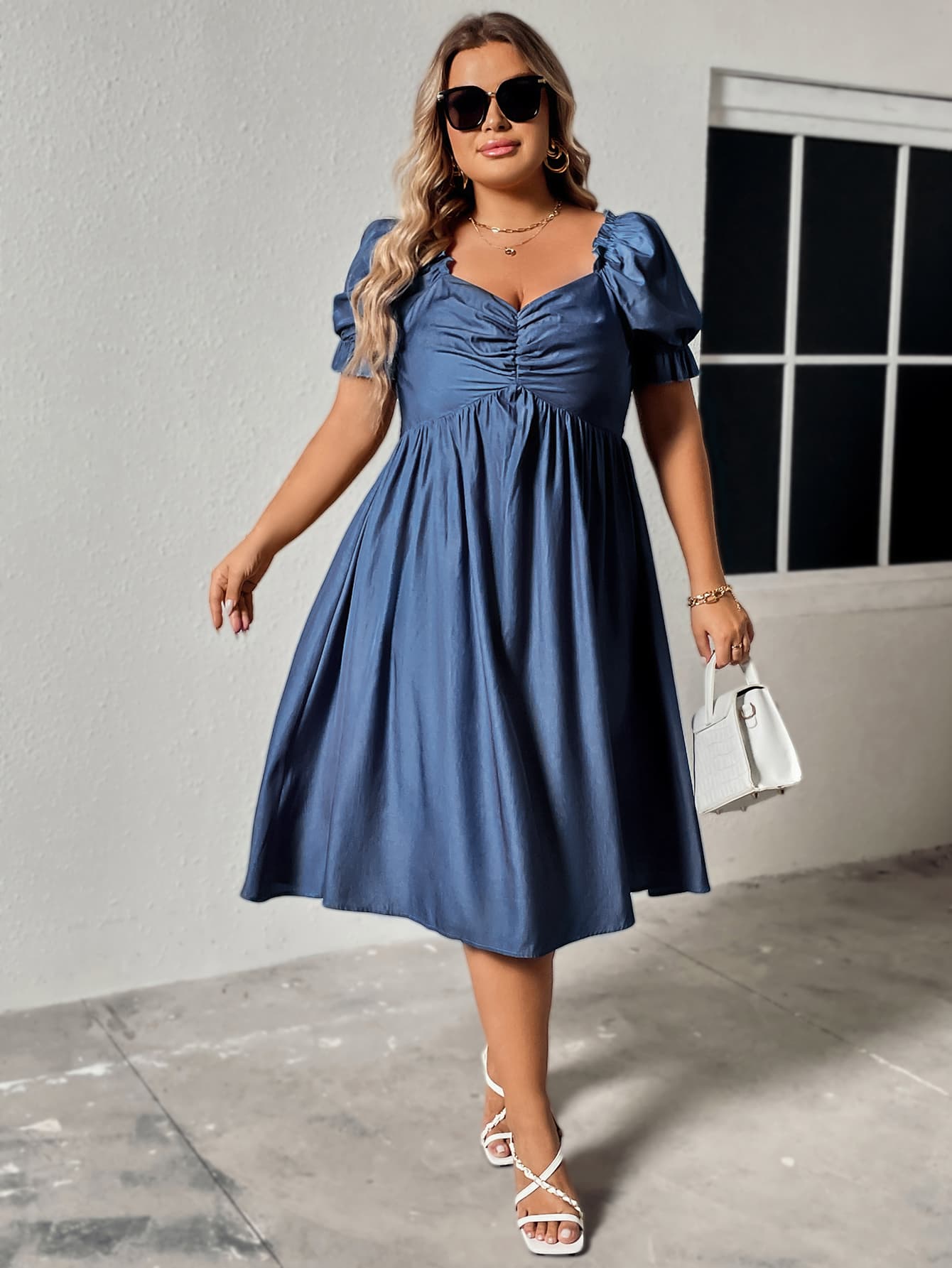 Stylish Plus Size Resort Dress for Women - Flowy Summer Maxi Dress with Pockets - Perfect for Beach Vacations, Pool Parties & Tropical Getaways