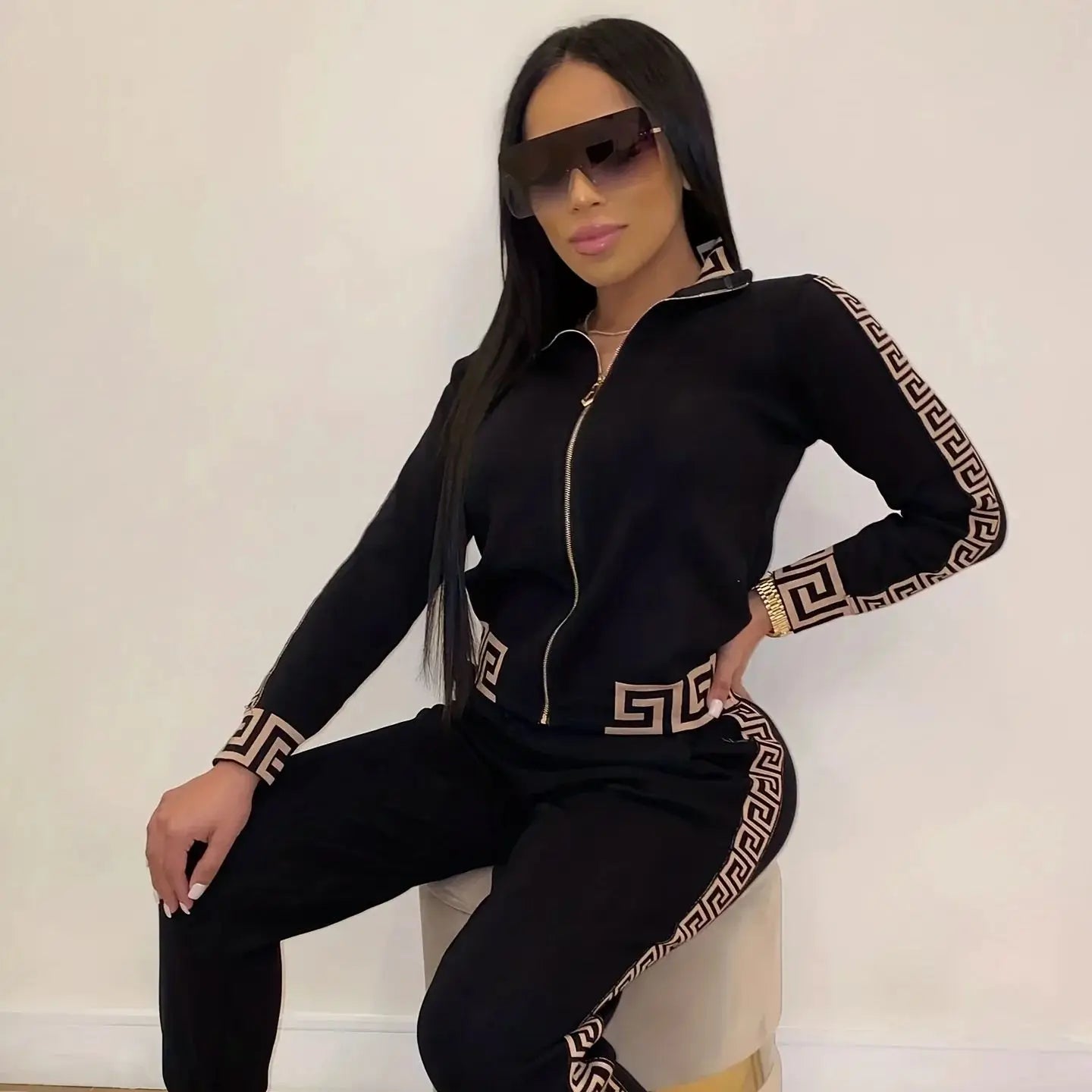 Stylish European & American Leisure Print Stitching Two-Piece Suit for Women - Perfect for Casual Outings, Vacations & Summer Fashion