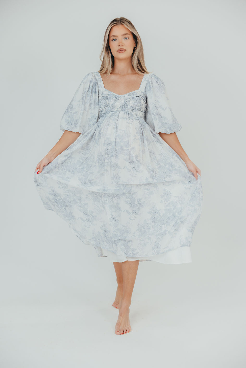 Harlow Maxi Dress - Light Blue Floral Maternity Dress | Bump Friendly & Size Inclusive (S-3XL) | Perfect for Pregnancy, Beach Vacations & Summer Weddings