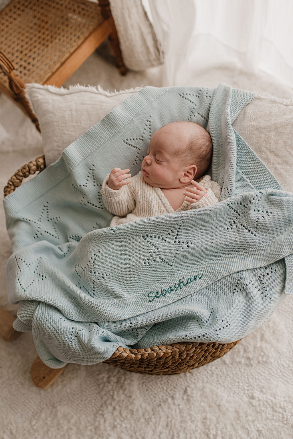Personalized Baby Blanket with Star Design - Soft Blue Baby Gift for Newborns, Christening & Nursery Decor | Perfect for Swaddling, Stroller & Photo Shoots