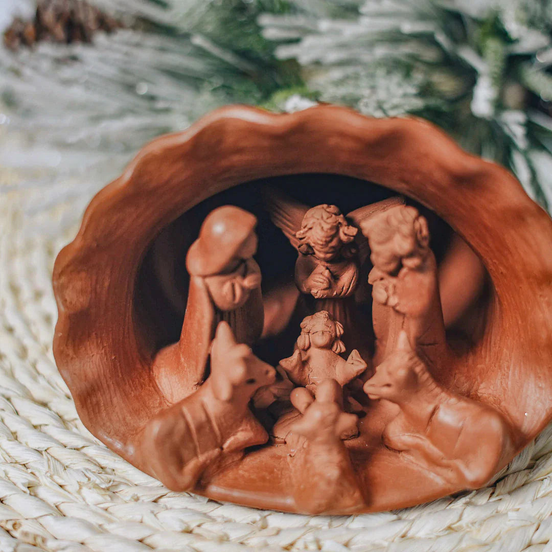 Handmade Small Terracotta Shell Nativity Set - Christmas Home Decor, Holiday Table Centerpiece, Religious Figurine Collection for Mantel Display & Gift Giving