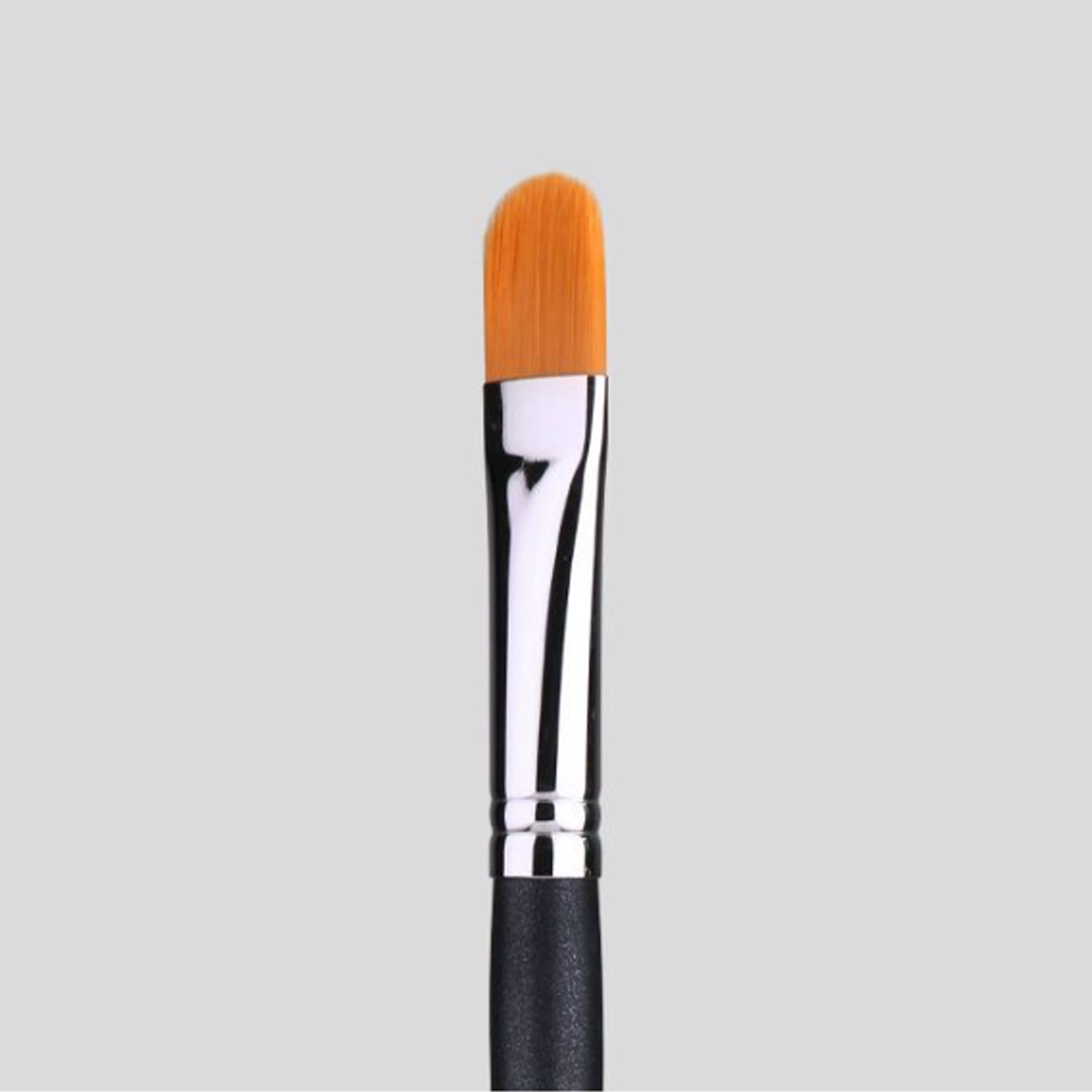Professional Courcelles No. 10 Concealer Brush for Flawless Makeup - Perfect for Under Eye, Blemishes & Contouring | Salon Quality Makeup Brush for Artists & Beauty Enthusiasts