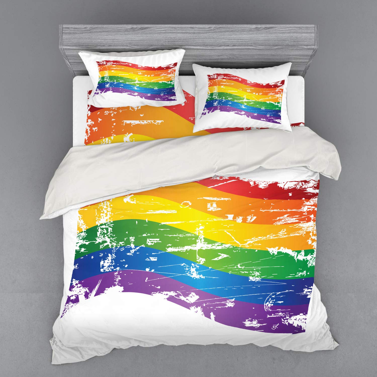 Ambesonne Vintage Rainbow Duvet Cover Set - Grunge Style Gay Pride LGBT Themed Bedding with Antique Stripes | 4-Piece King Size Set Includes Shams & Fitted Sheet | Perfect for Pride Month, LGBTQ+ Home Decor & Bohemian Bedroom Style