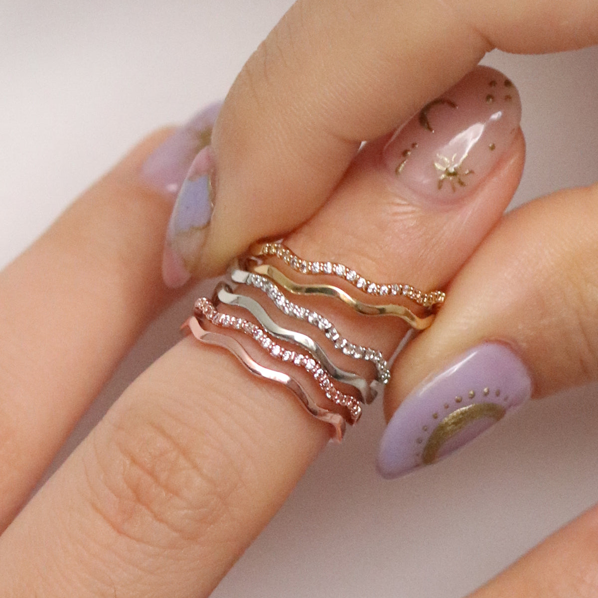 Elegant Wave Layered Ring for Women - Boho Stackable Rings Set - Perfect for Everyday Wear, Parties & Gifts