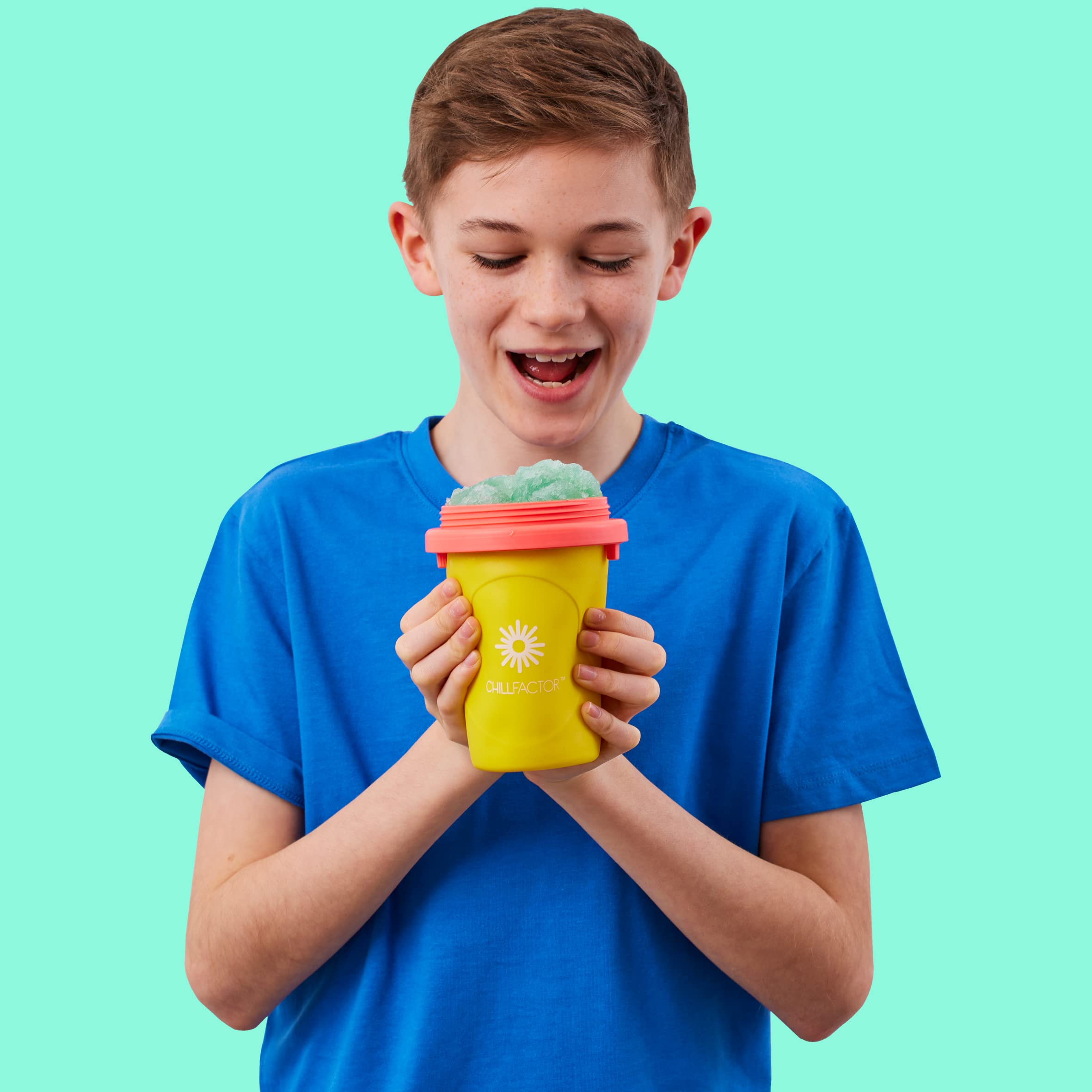 ChillFactor 07950 Mango Mania Reusable Slushy Maker - DIY Homemade Squeeze Cup for Frozen Drinks, Kitchen Toys, One Size, Red - Perfect for Summer Parties, Kids Activities & Backyard BBQs