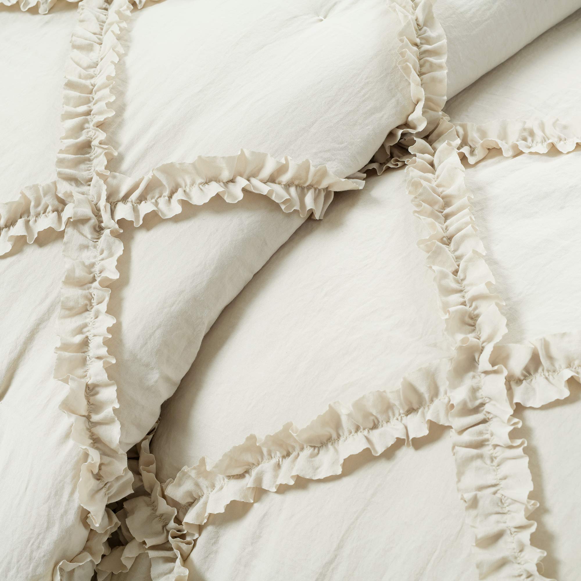 Lush Decor King Size Neutral Ruffle Diamond 3-Piece Comforter Set - Soft Bedding for Master Bedroom & Guest Room
