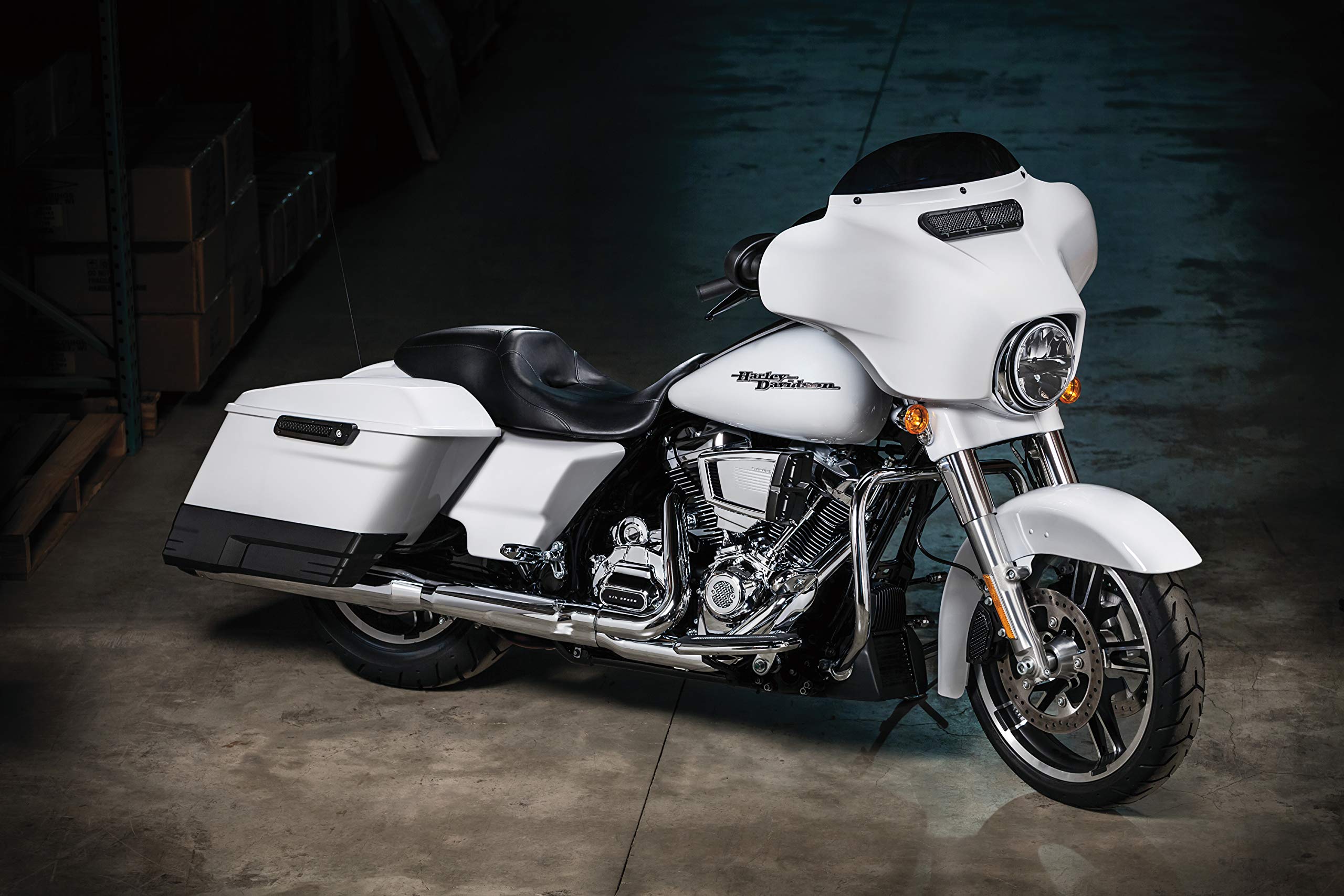 Kuryakyn Precision™ Throttle Servo Motor Cover - Chrome Plated Motorcycle Engine Accessory for Harley Davidson & Cruiser Bikes - Protects Against Dust & Debris While Riding