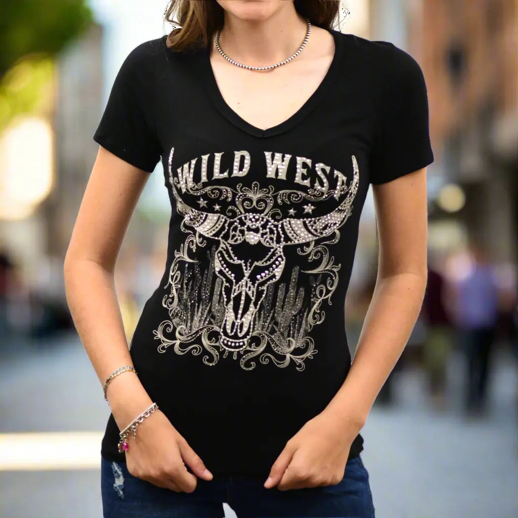 Wild West V Neck T-Shirt with Steerhead & Cacti Design - Vintage Cowboy Style Tee for Men - Perfect for Western Parties, Rodeos & Casual Wear