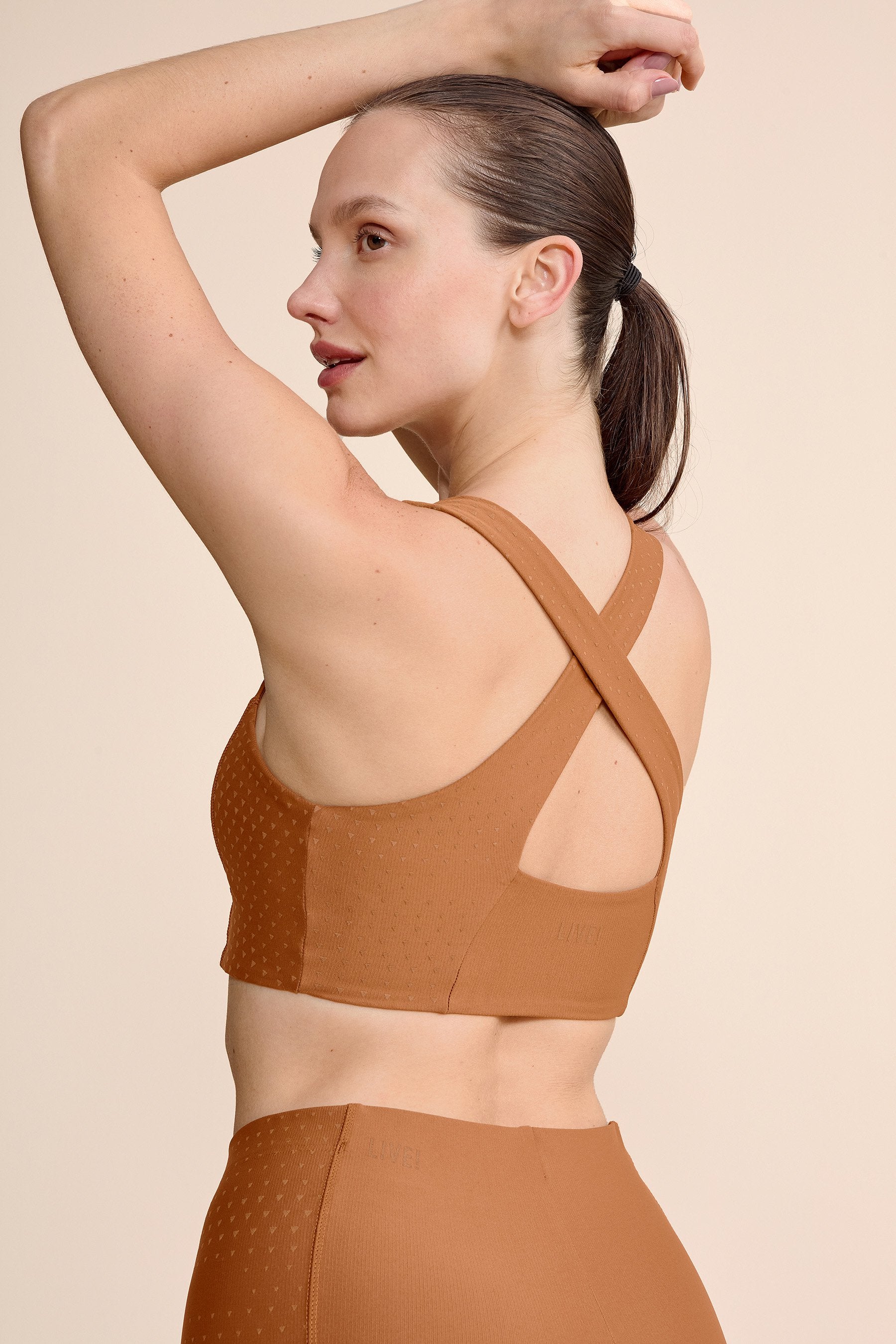 Cross Allure® Mat Adaptiv Sports Bra - High Support Workout Bra for Women - Perfect for Yoga, Running & Gym