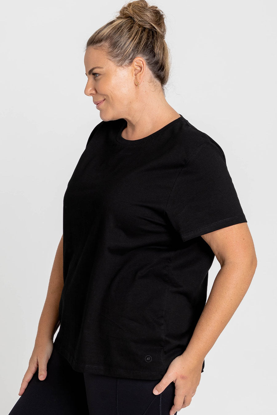 Premium Soft Cotton Everyday T-Shirt for Men & Women - Classic Black - Comfortable Casual Wear for Work, Gym & Outings