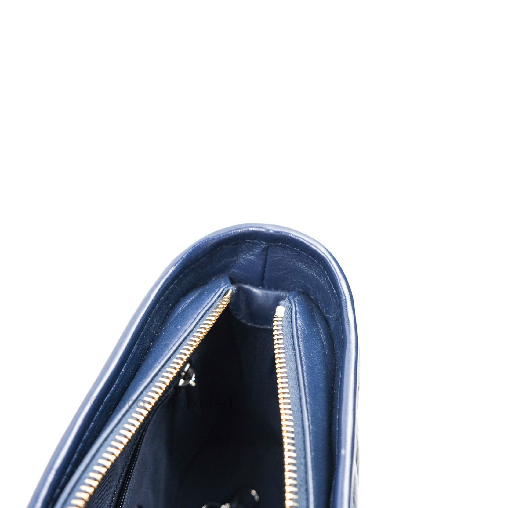 Chanel Chevron Small Gabrielle Hobo Bag in Navy Aged Calfskin with Mixed Hardware - Luxury Crossbody Purse for Women, Perfect for Work, Travel & Evening Events