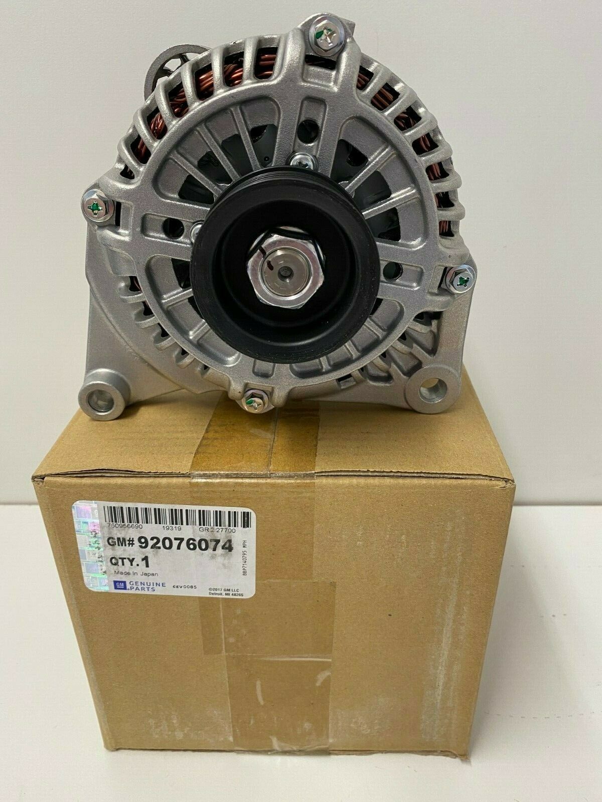 Genuine HOLDEN Commodore V6 Alternator for VT VX VY WH WK Models - Reliable Replacement for Smooth Engine Performance - Perfect for Car Repairs & Upgrades