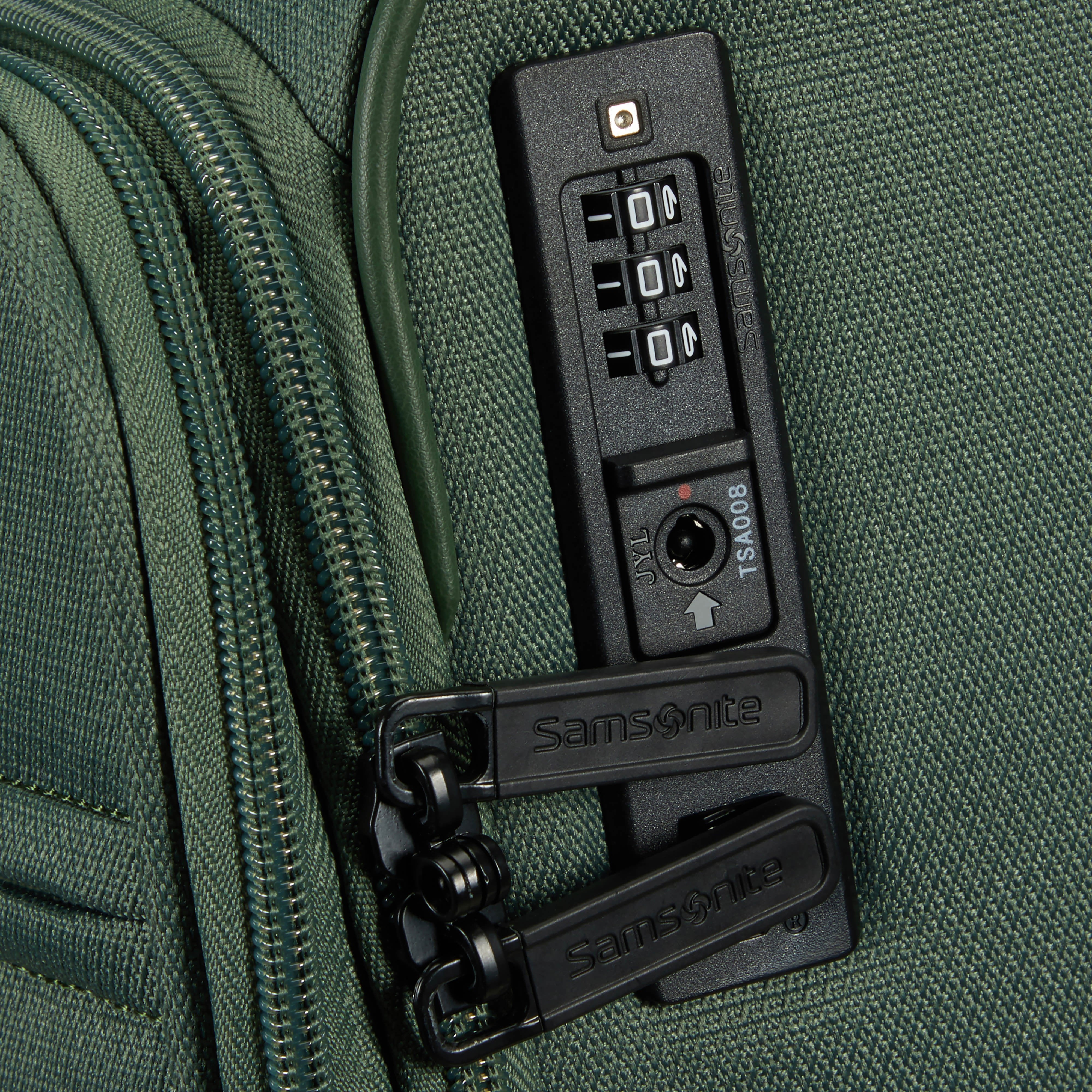 Samsonite Vaycay Spinner Medium Expandable Luggage - 28