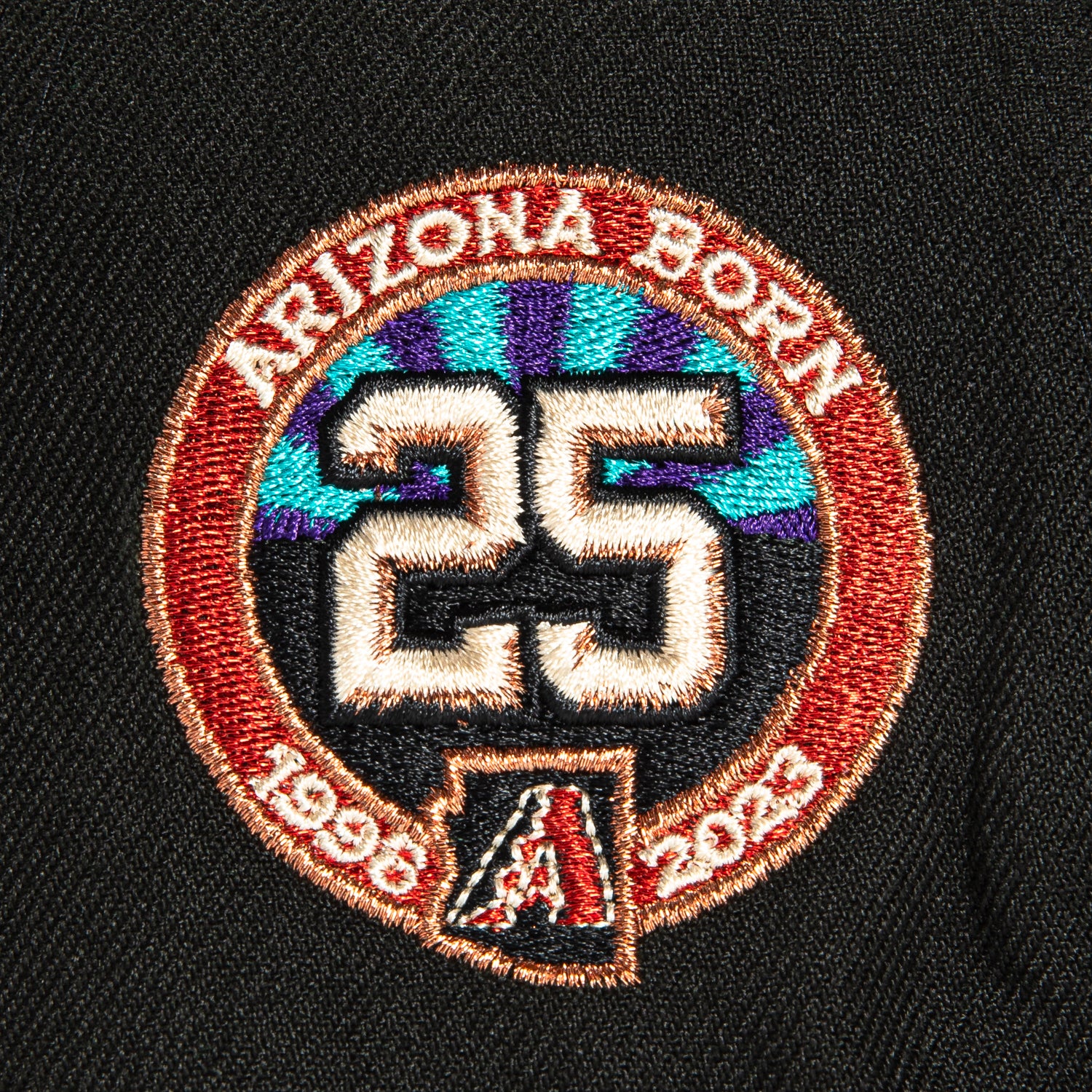 New Era 59Fifty Arizona Diamondbacks 25th Anniversary Patch Snapback Hat - Black & White Adjustable Baseball Cap for Men & Women - Perfect for Games, Fan Gear & Streetwear Fashion