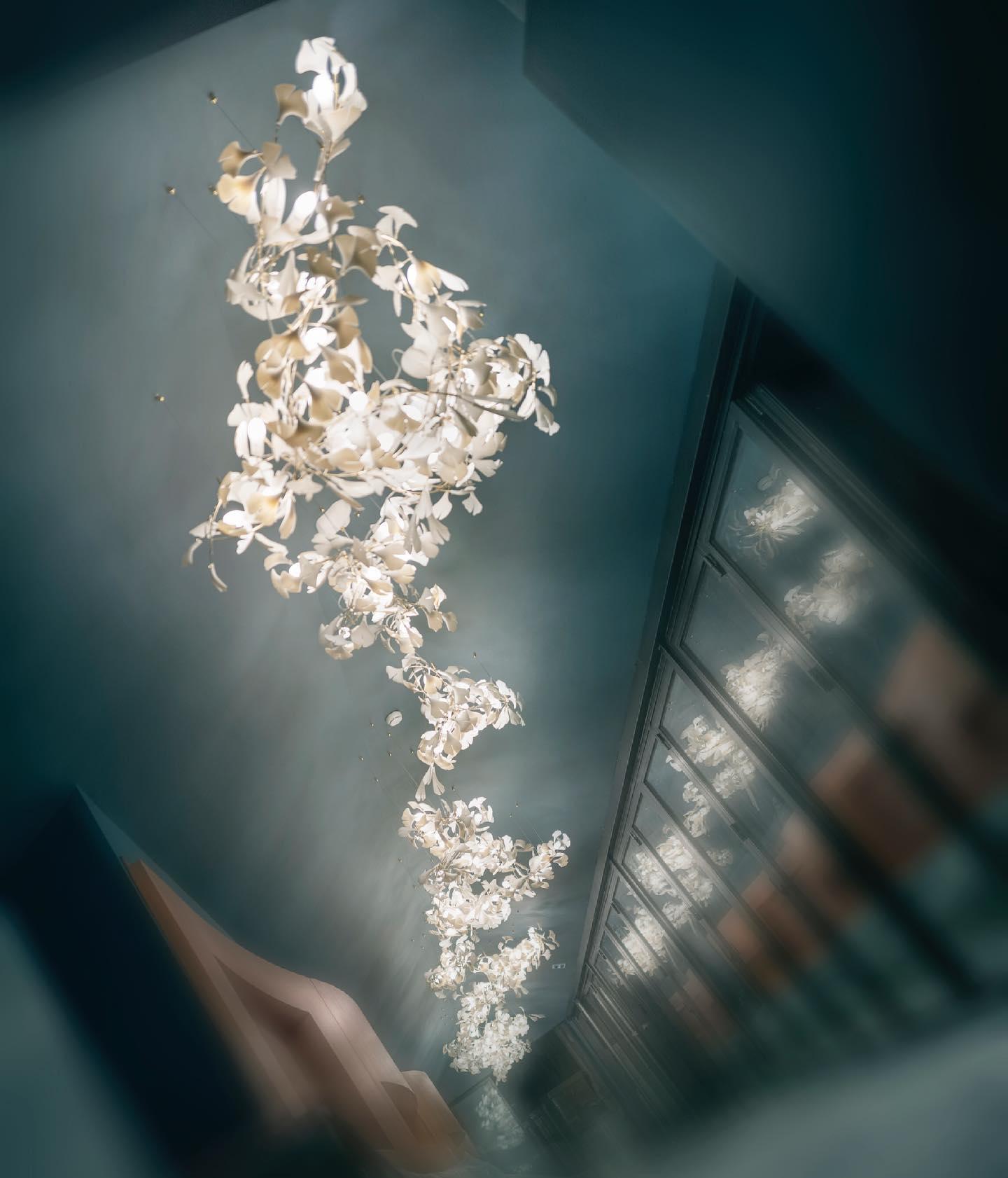 Elegant Ginkgo Leaf Chandelier - Modern Gold Ceiling Light Fixture for Dining Room, Living Room & Bedroom Decor