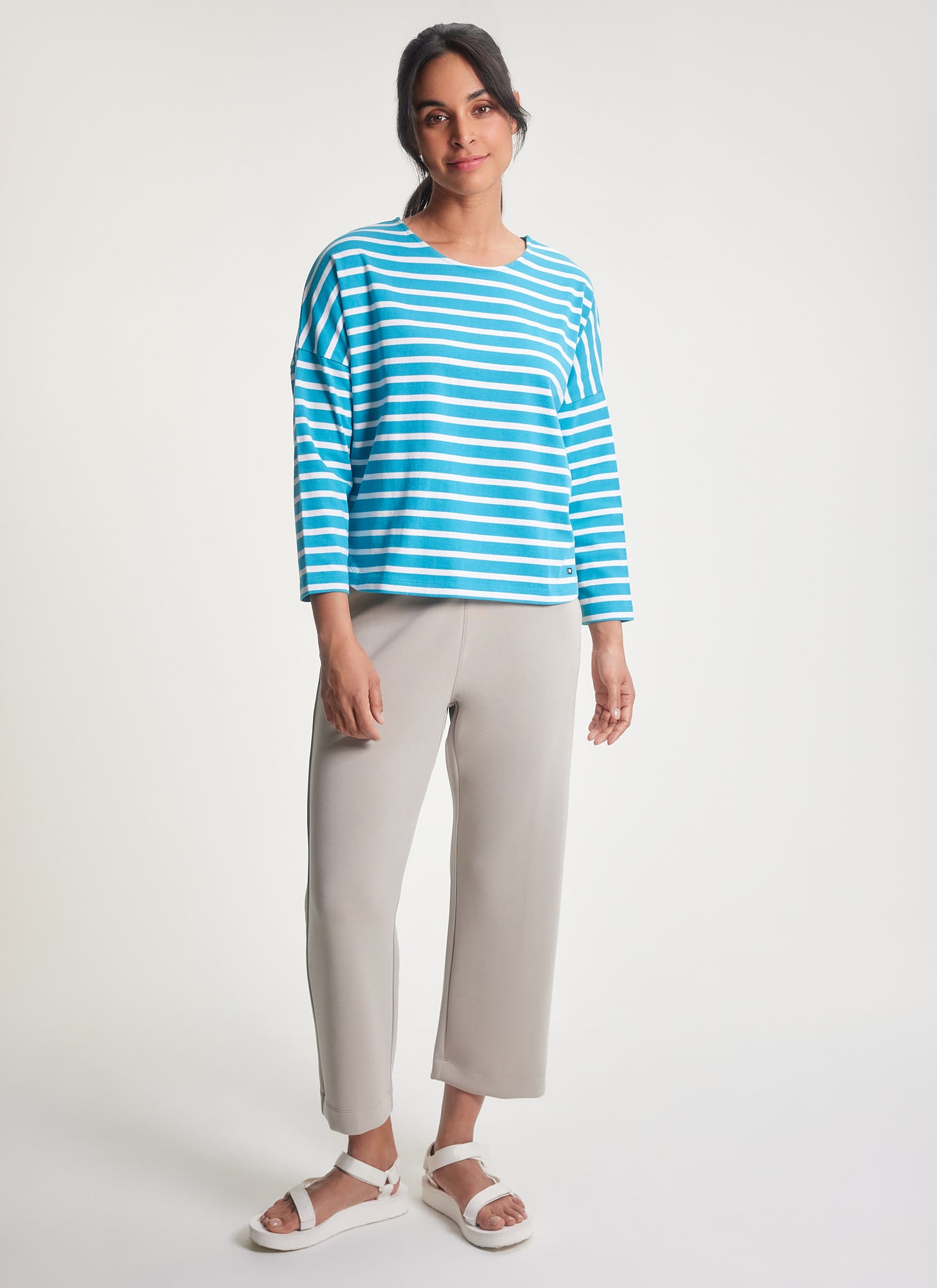 BALTIC-WHITE STRIPE