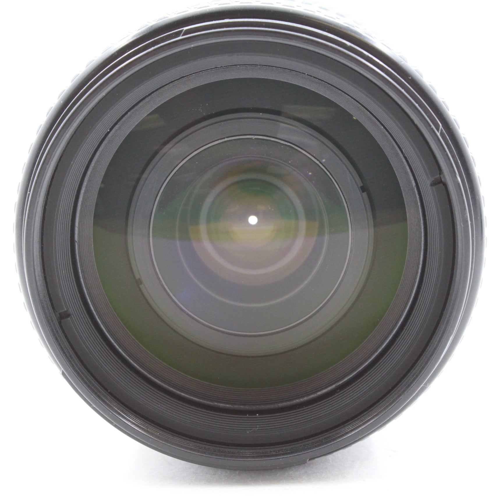 Used Nikon AF Nikkor 28-105mm f/3.5-4.5 D Lens - Perfect for Portrait, Travel & Low-Light Photography
