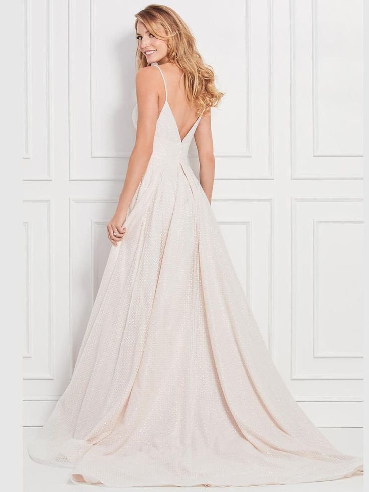 Wtoo Britton Wedding Gown - Elegant Lace Bridal Dress for Church & Beach Ceremonies | Perfect for Romantic & Boho Weddings